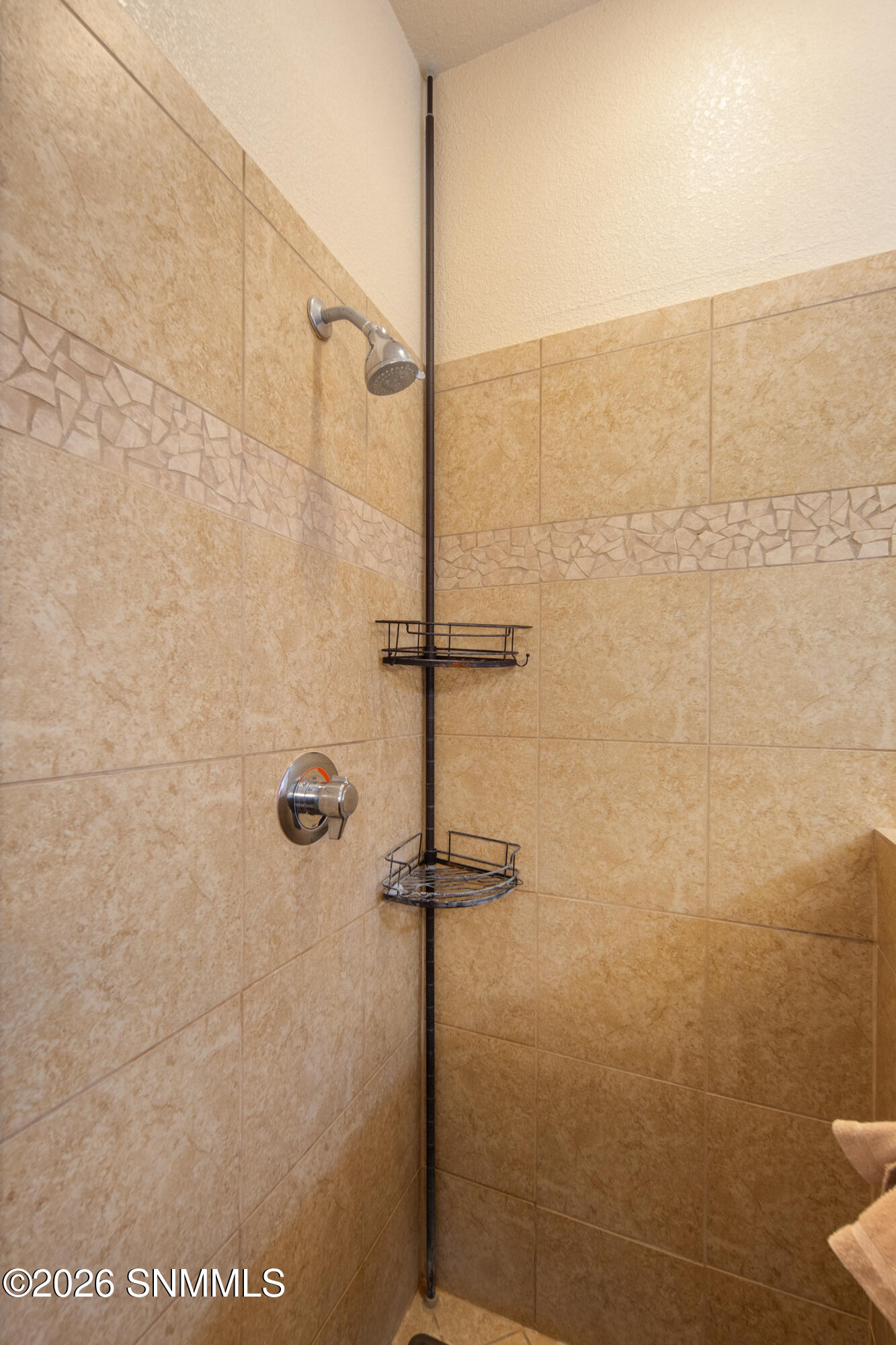 5805 Wales Drive Property Photo 16