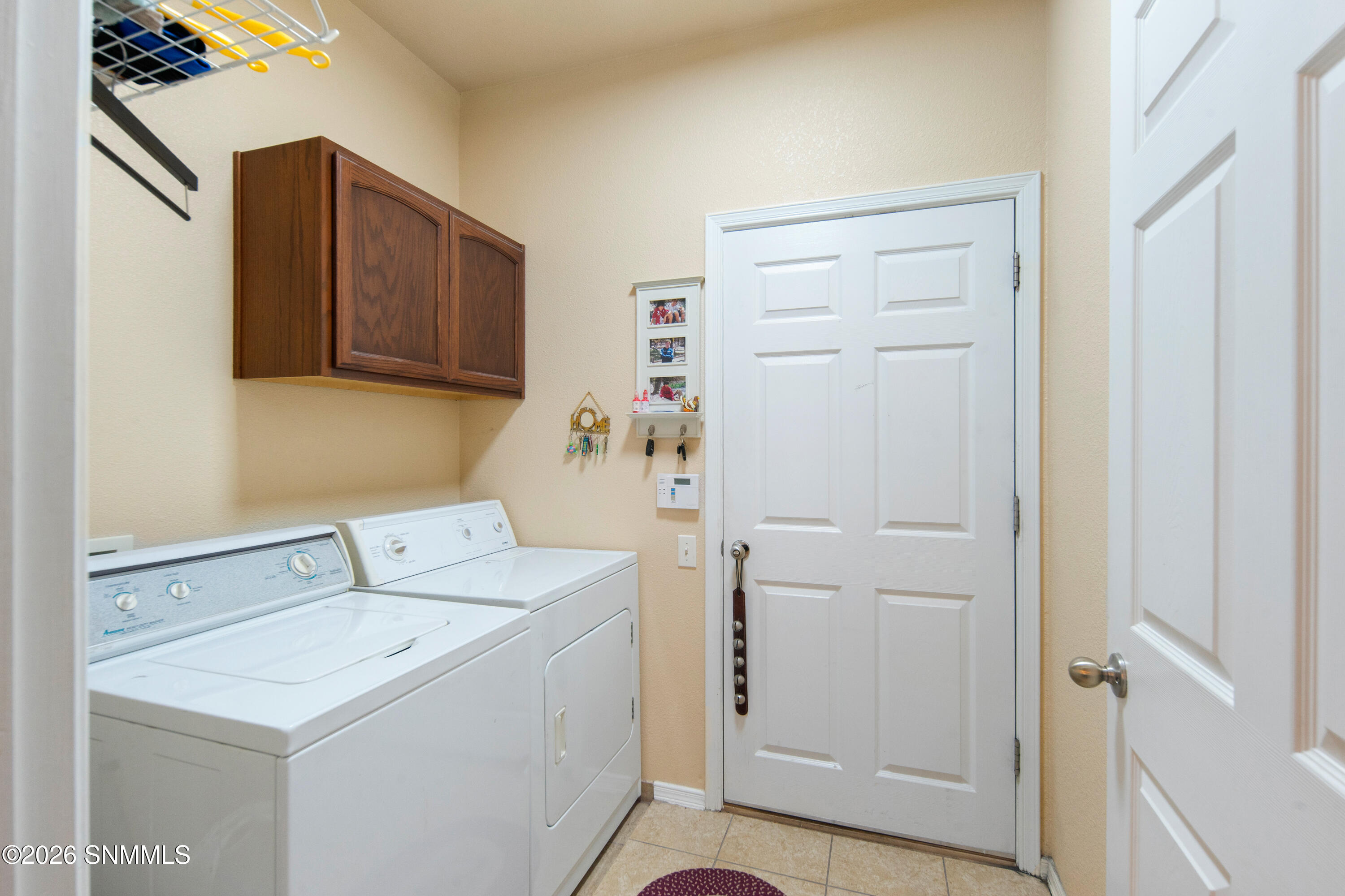 5805 Wales Drive Property Photo 23