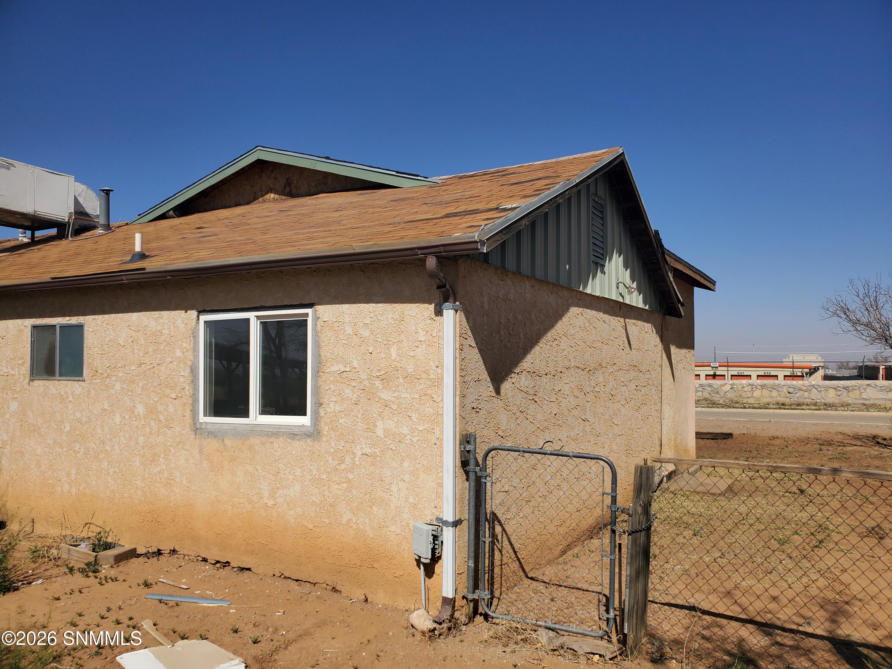 9204 Butterfield Boulevard Property Photo 20
