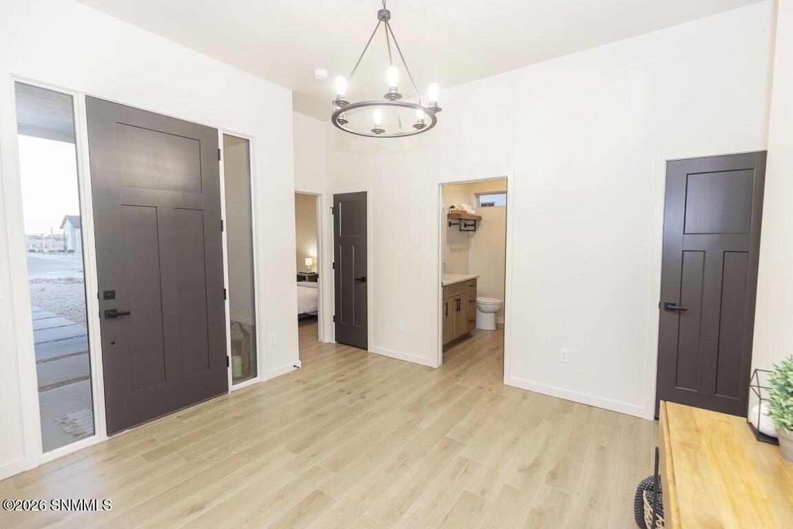 6735 Fairchild Loop Property Photo 5