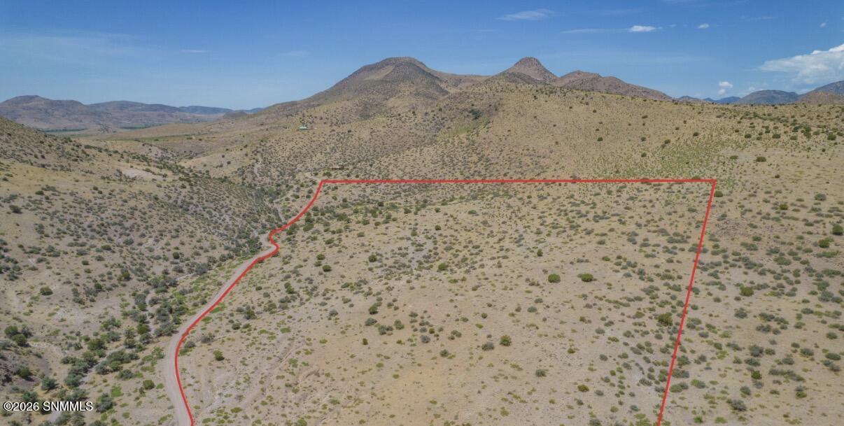 13 Cochise Trail Property Photo 1