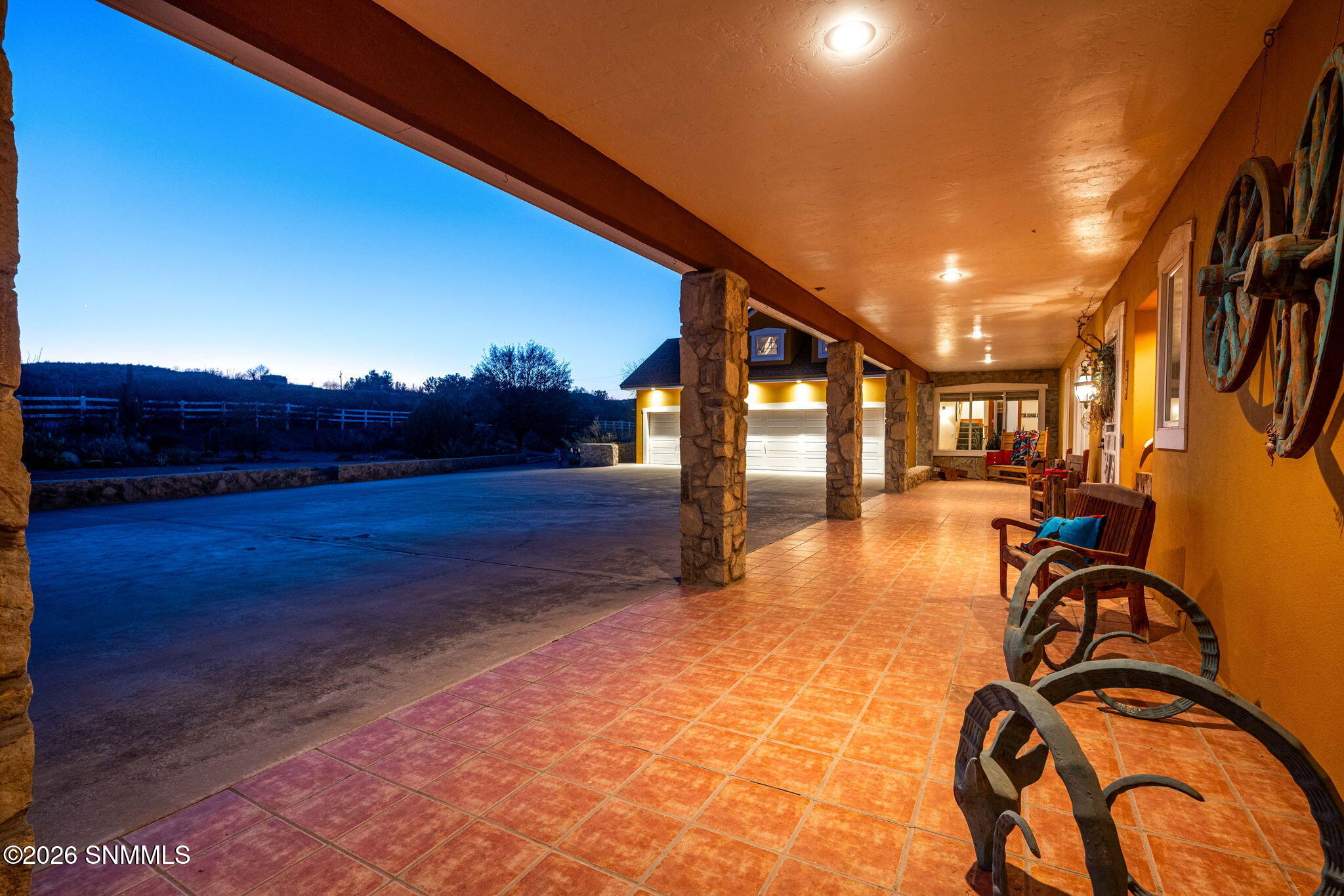 2561 Mesilla Hills Drive Property Photo 6