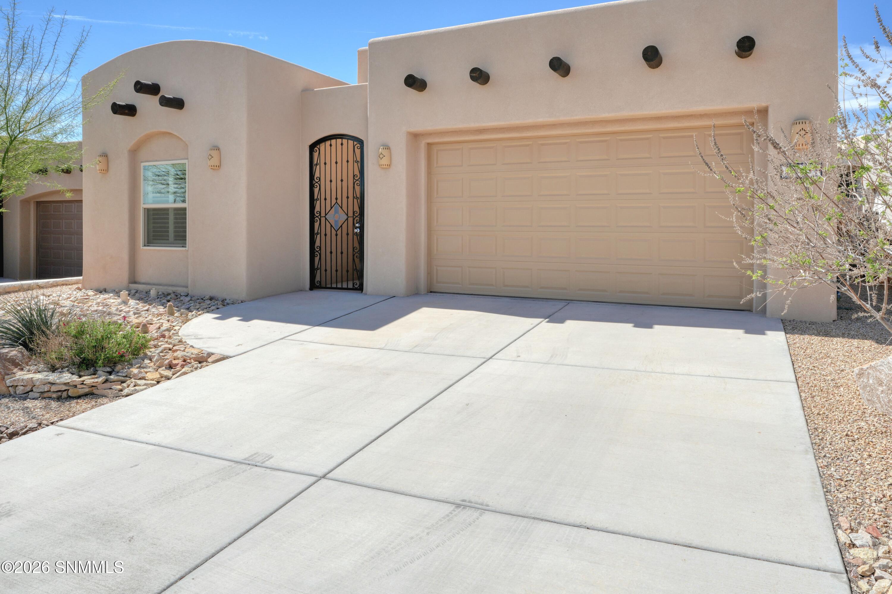 8044 Willow Bloom Circle Property Photo 8