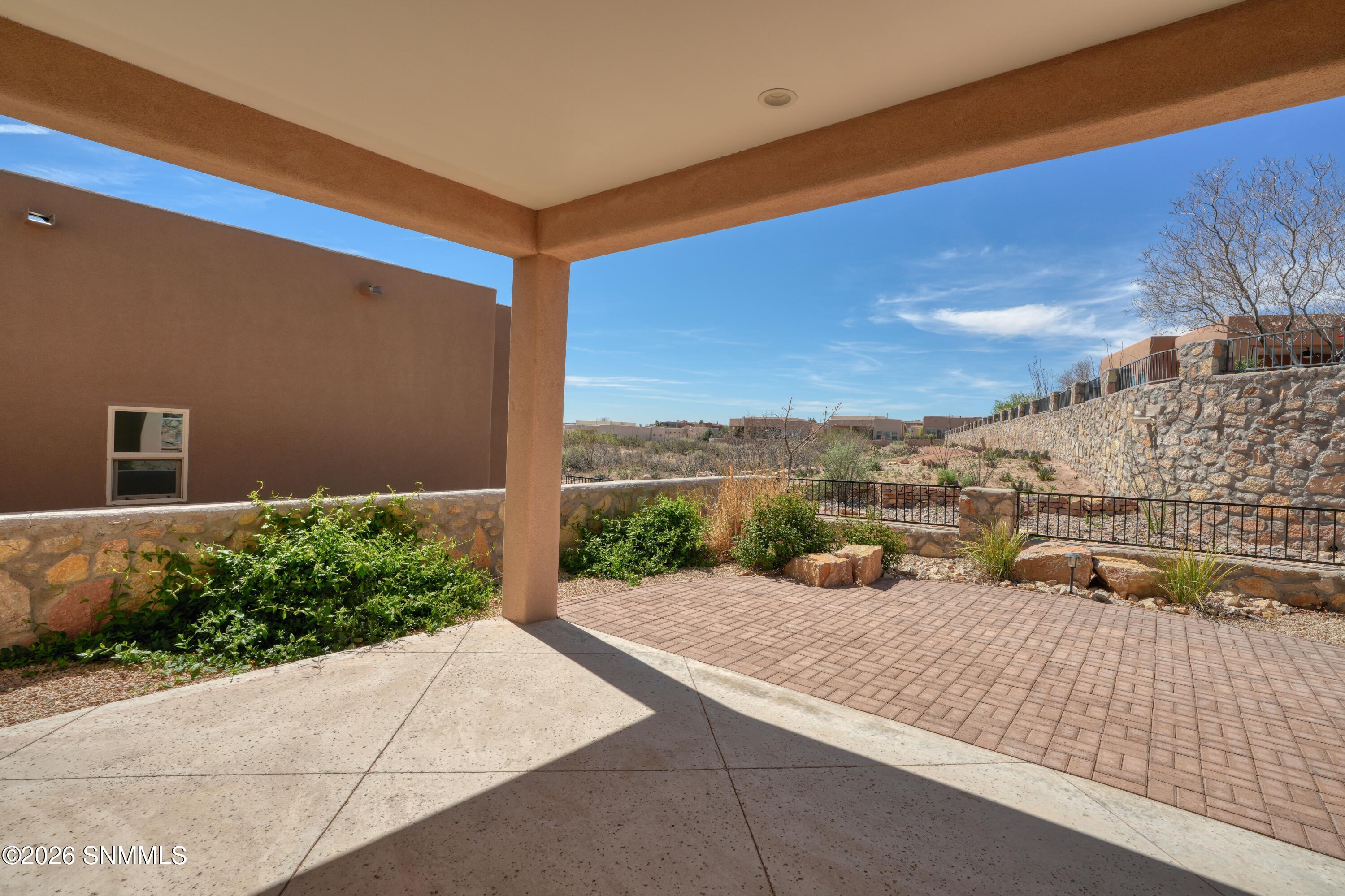 8044 Willow Bloom Circle Property Photo 14