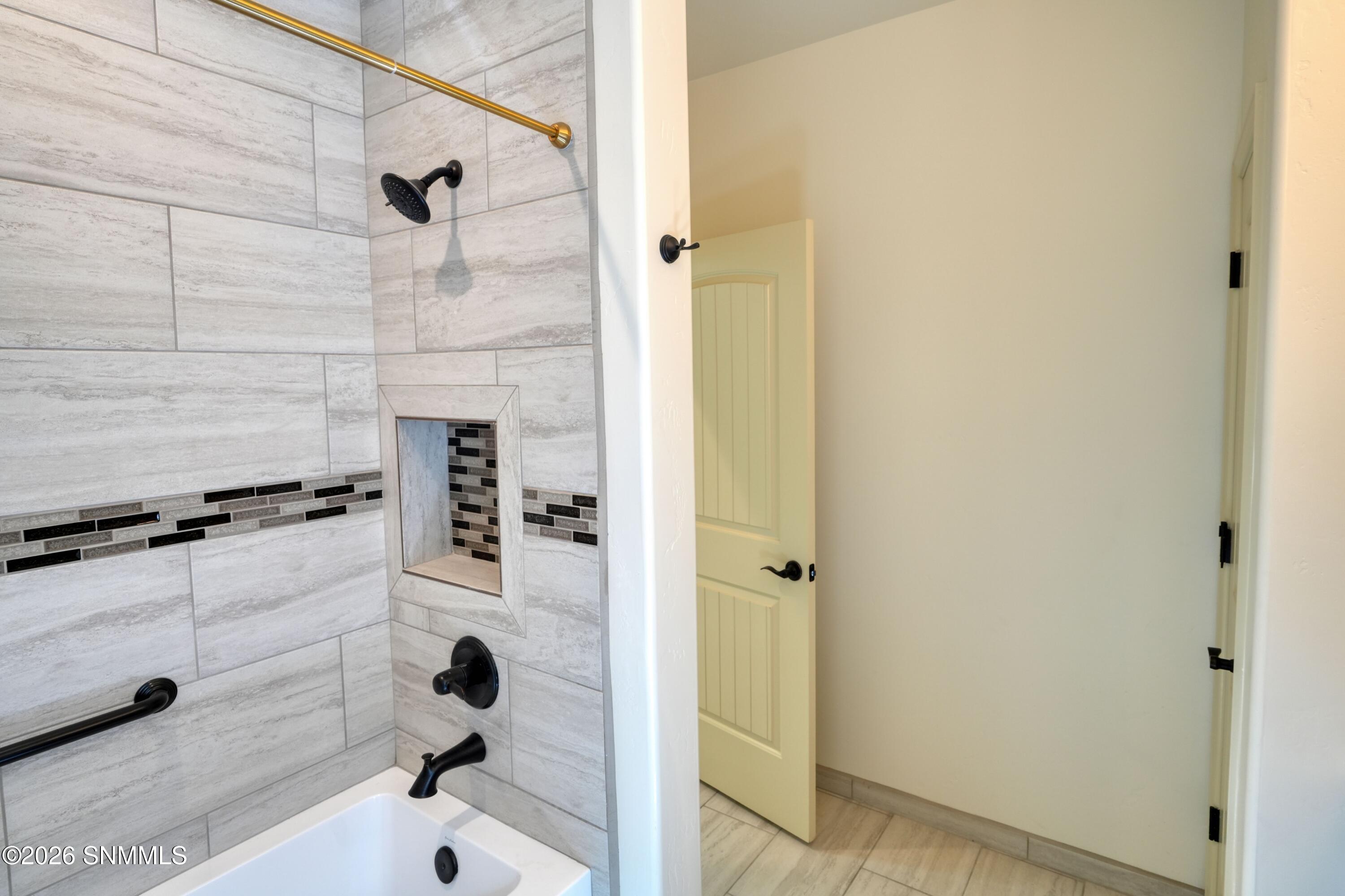 8044 Willow Bloom Circle Property Photo 31
