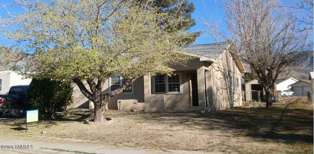 1602 Bellamah Drive Property Photo 1