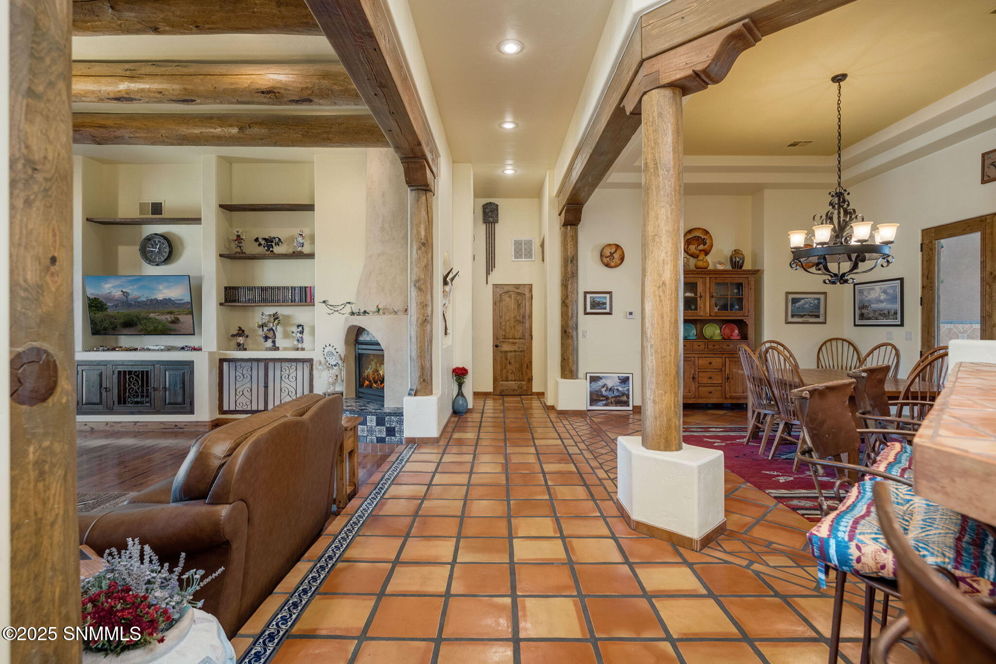 6145 Luna De Oro Property Photo 13