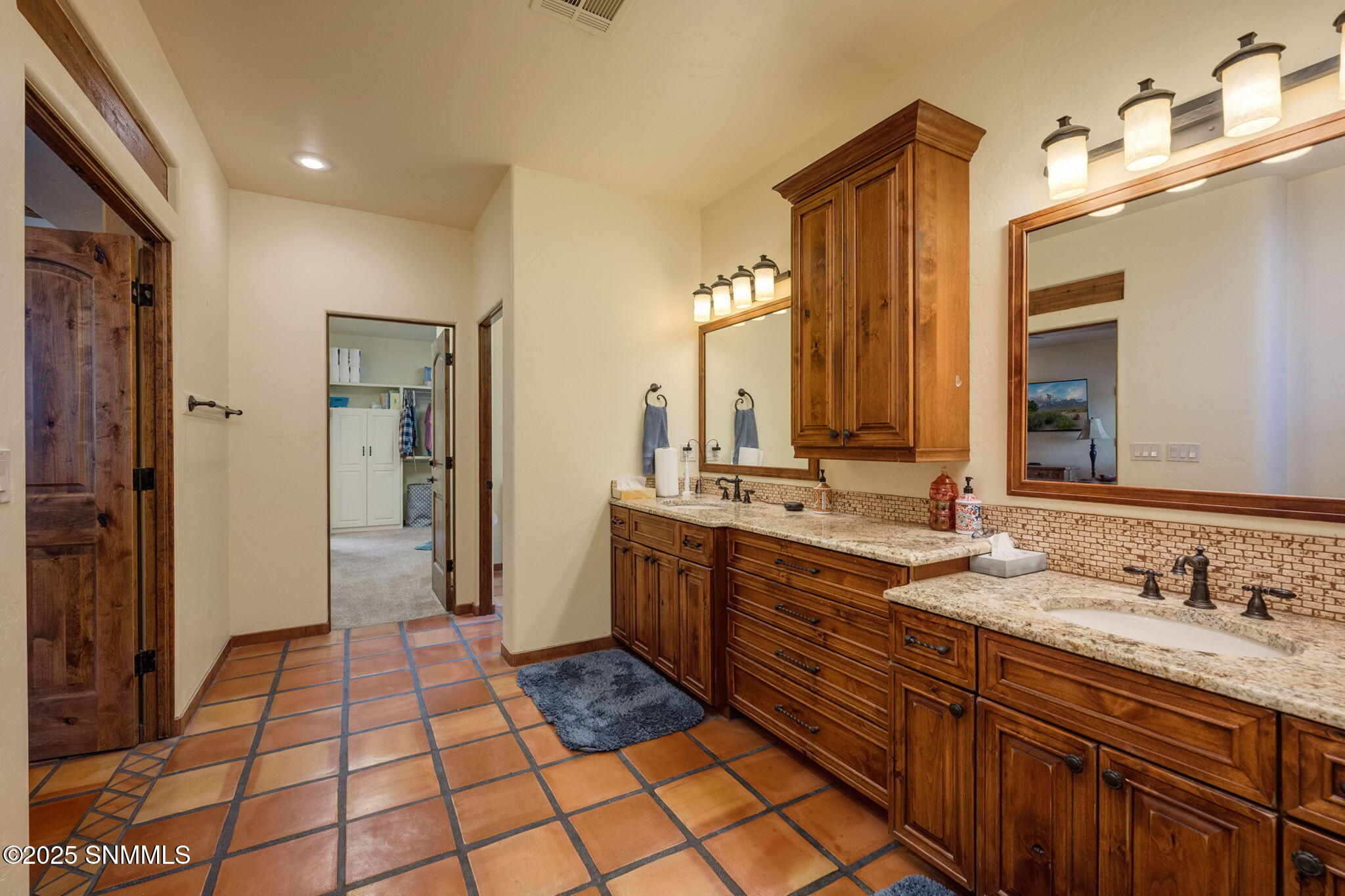 6145 Luna De Oro Property Photo 27