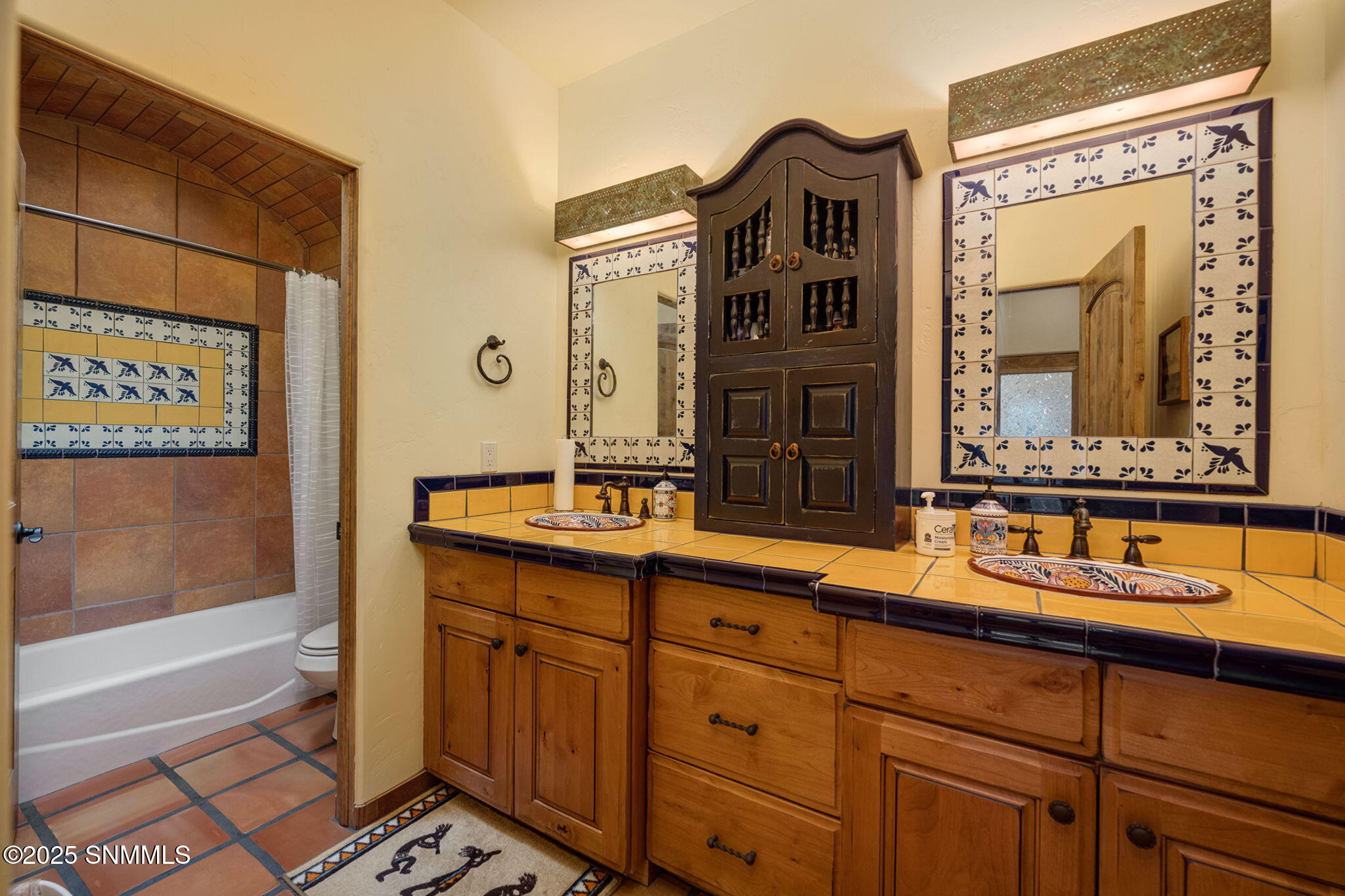 6145 Luna De Oro Property Photo 33
