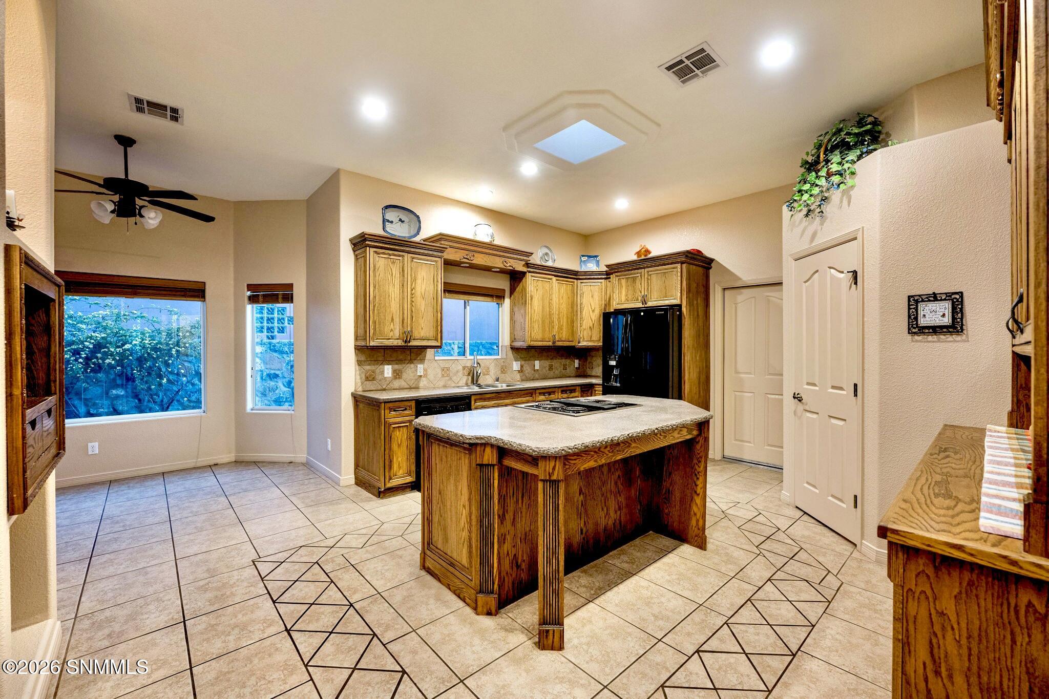 3548 Cave Creek Property Photo 15