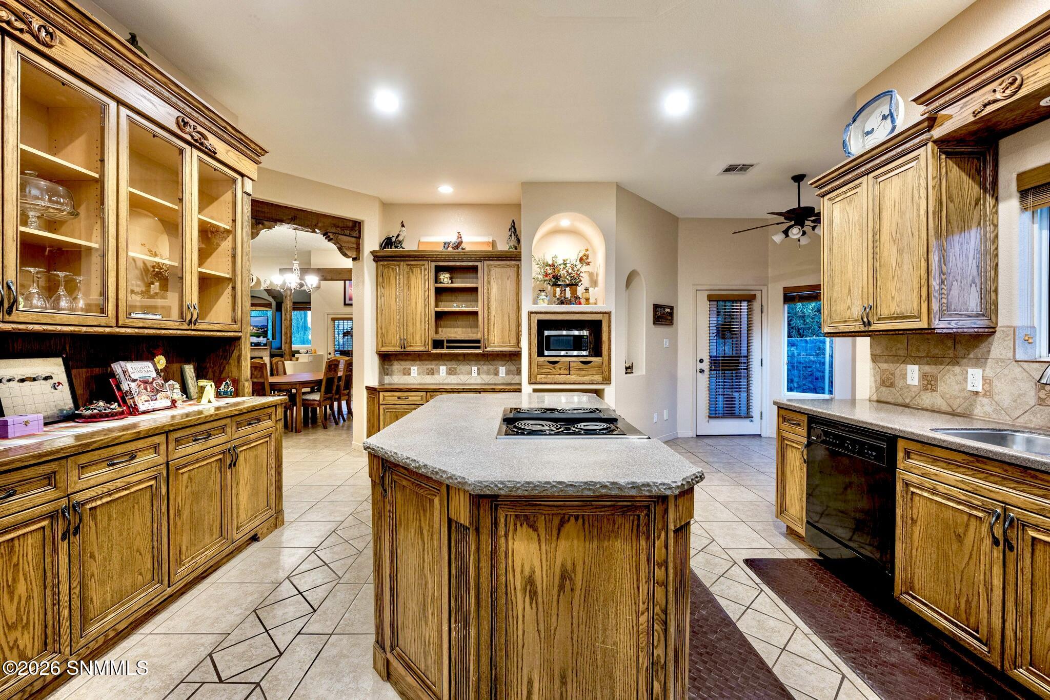 3548 Cave Creek Property Photo 19