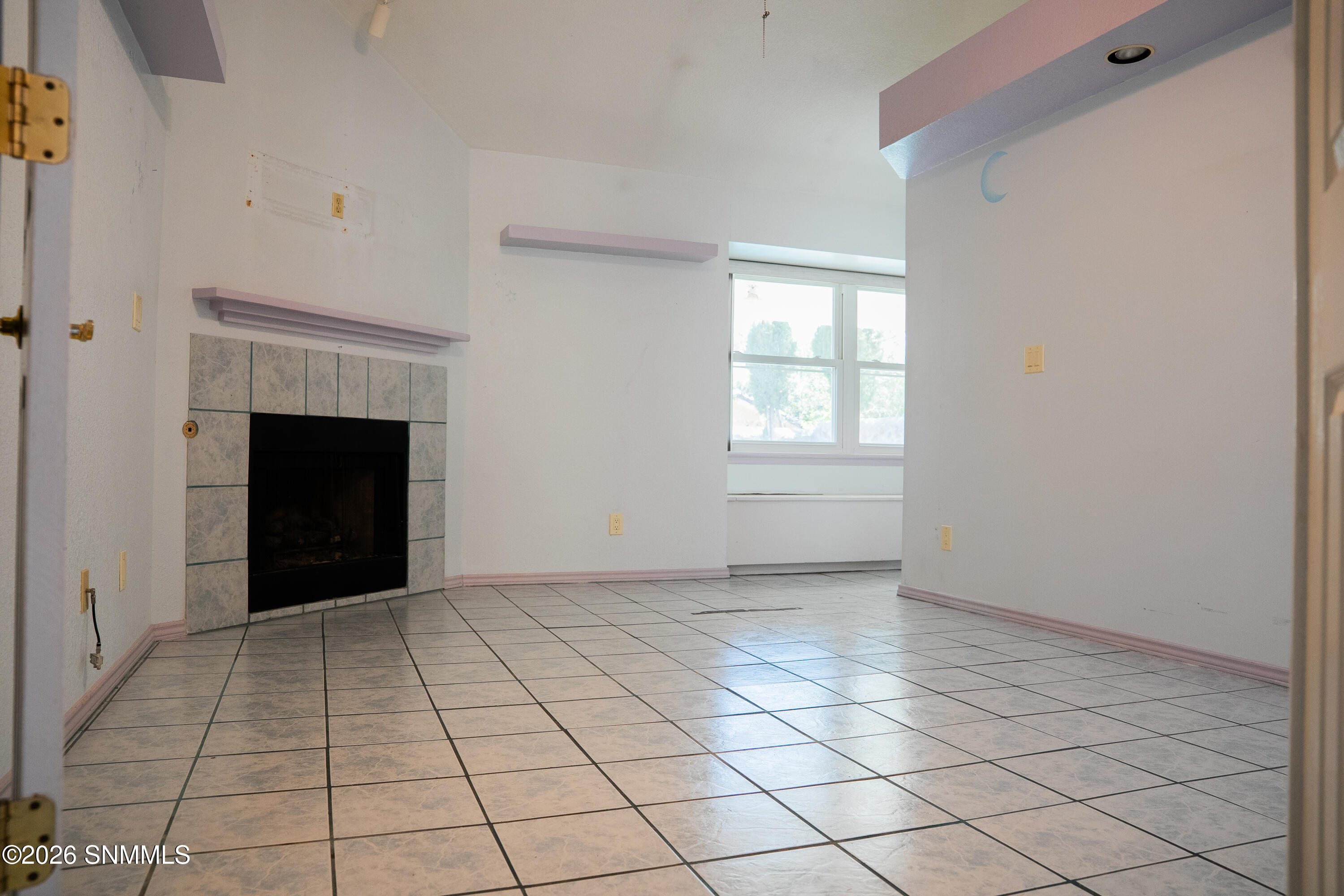 140 Torrey Pines Drive Property Photo 18