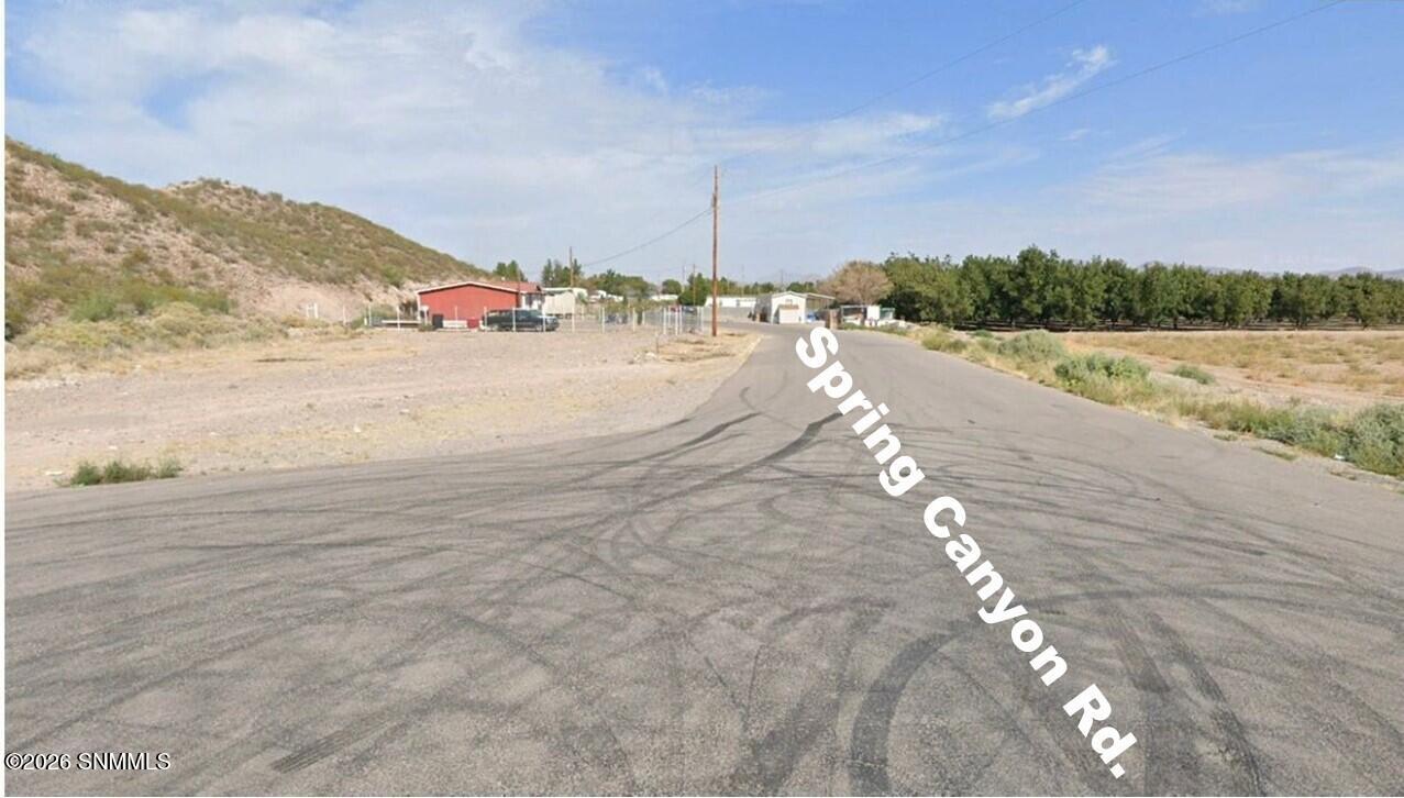 805, 825 Spring Canyon Road Property Photo 6
