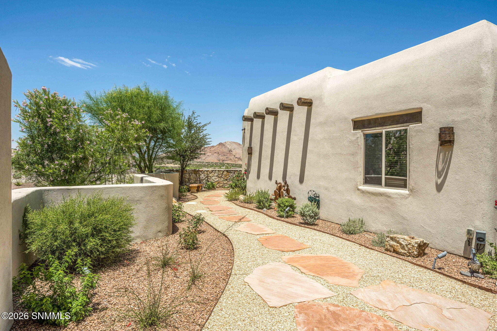 1228 Goldeneye Court Property Photo 7