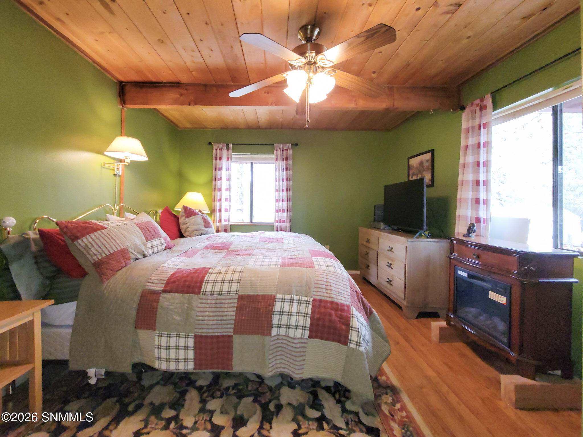 18 Edwards Place Property Photo 16