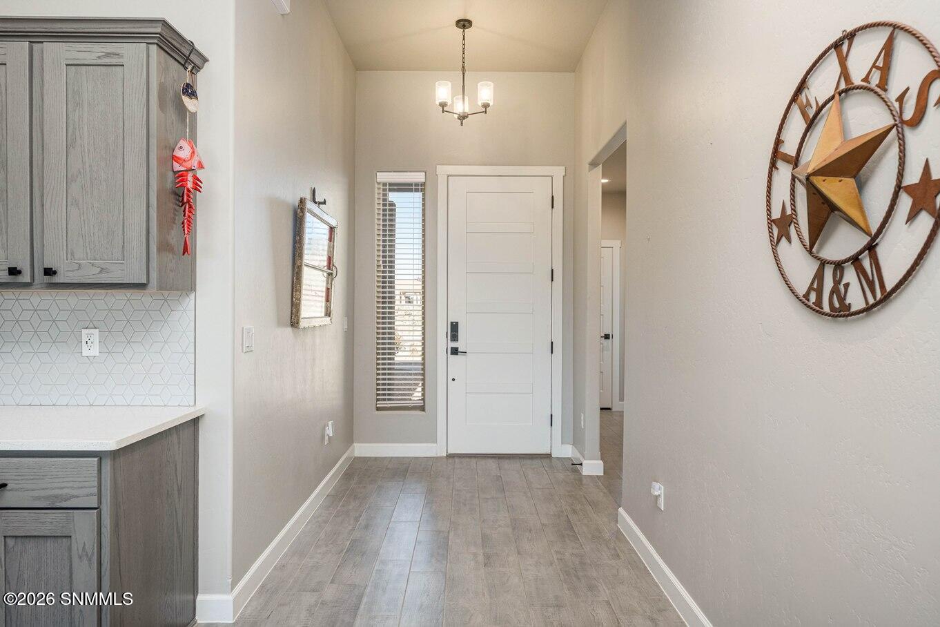 6516 Blackbird Road Property Photo 4