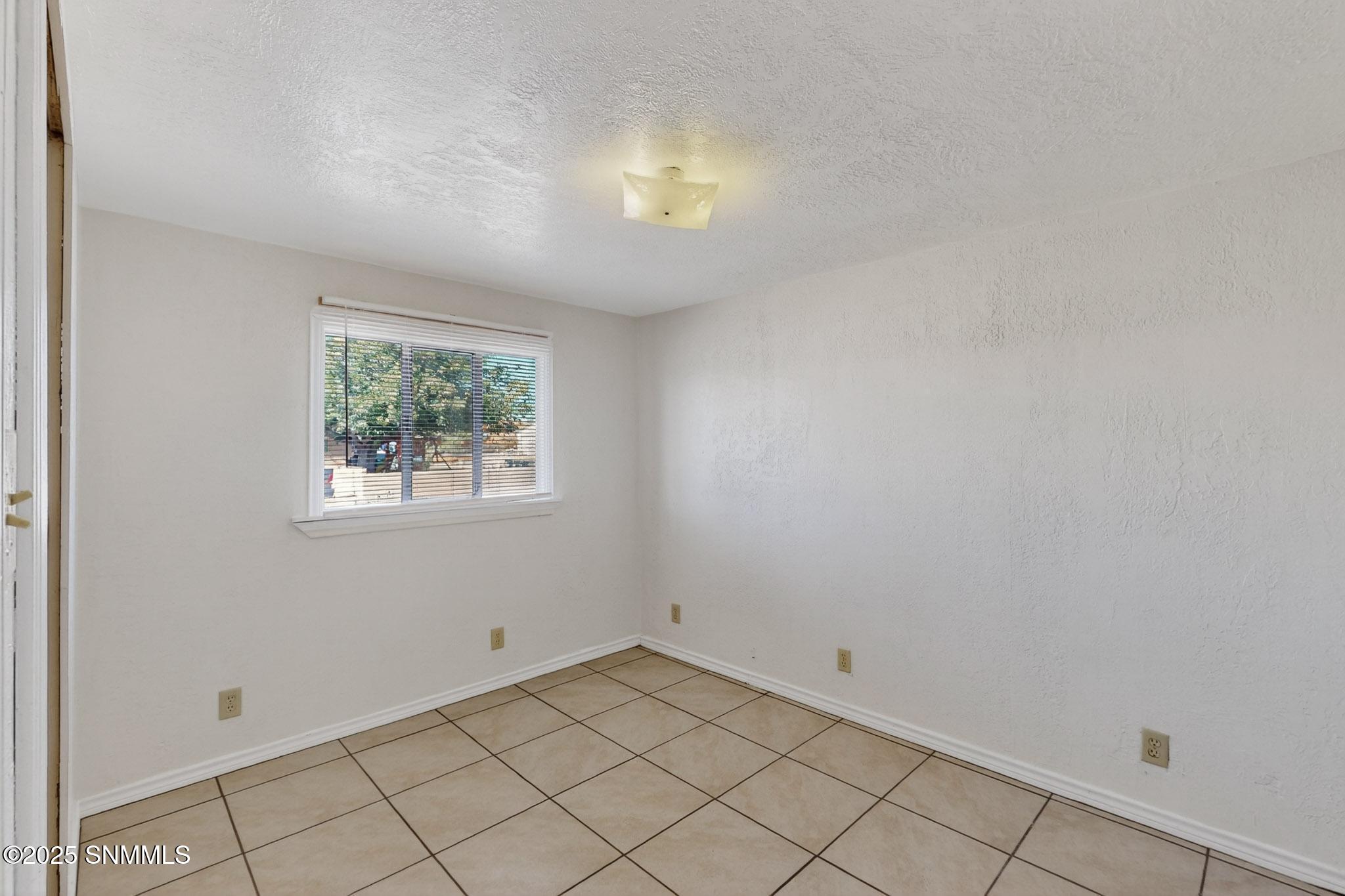 1640 E Idaho Avenue Property Photo 11