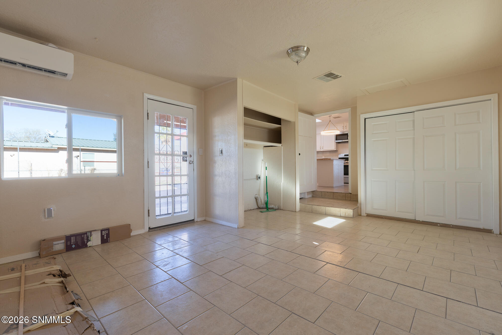1220 W Hall Avenue Property Photo 20