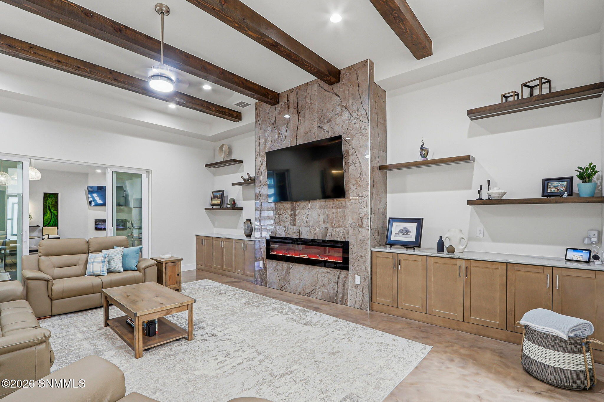 1832 Santanova Arc Property Photo 13