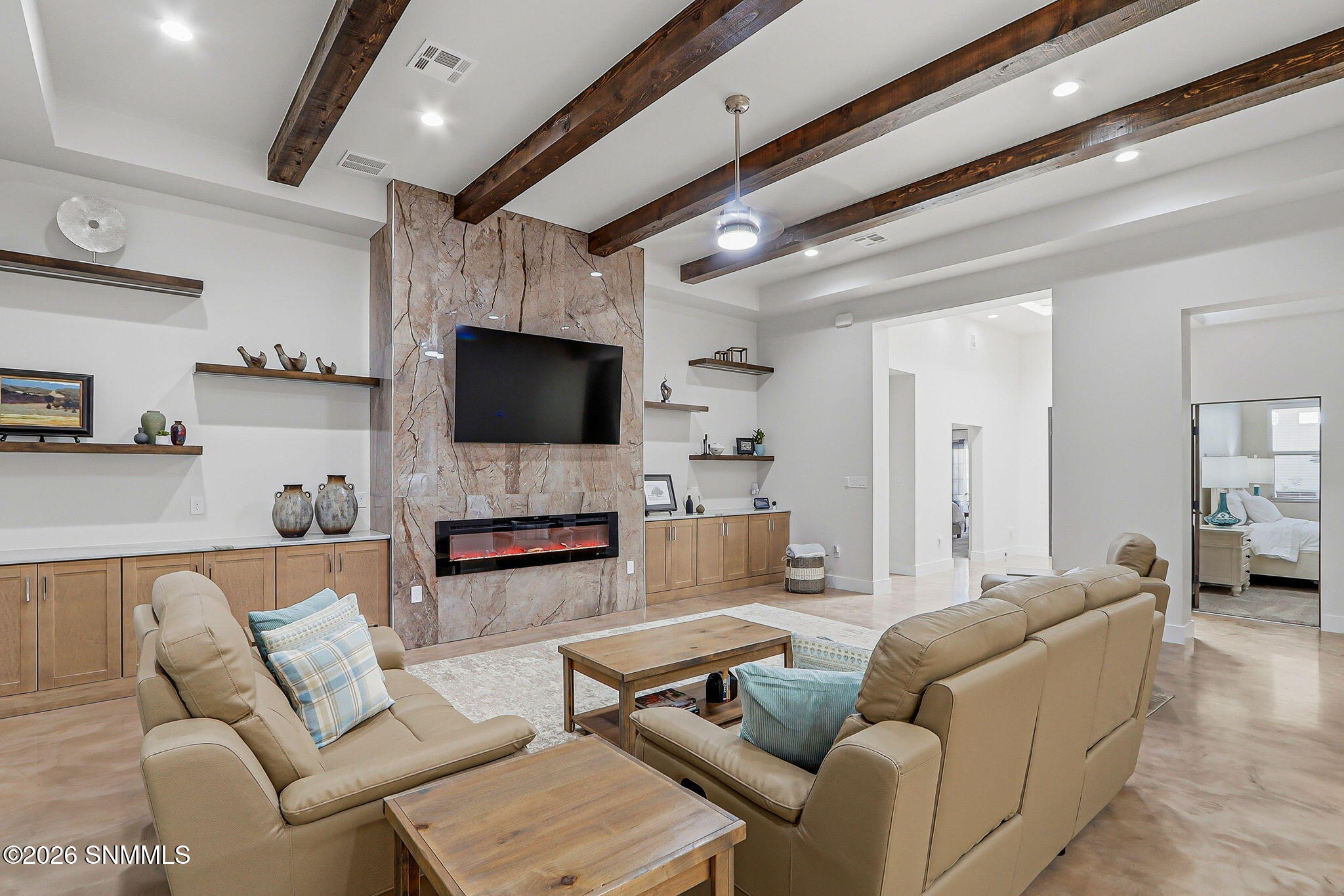 1832 Santanova Arc Property Photo 14