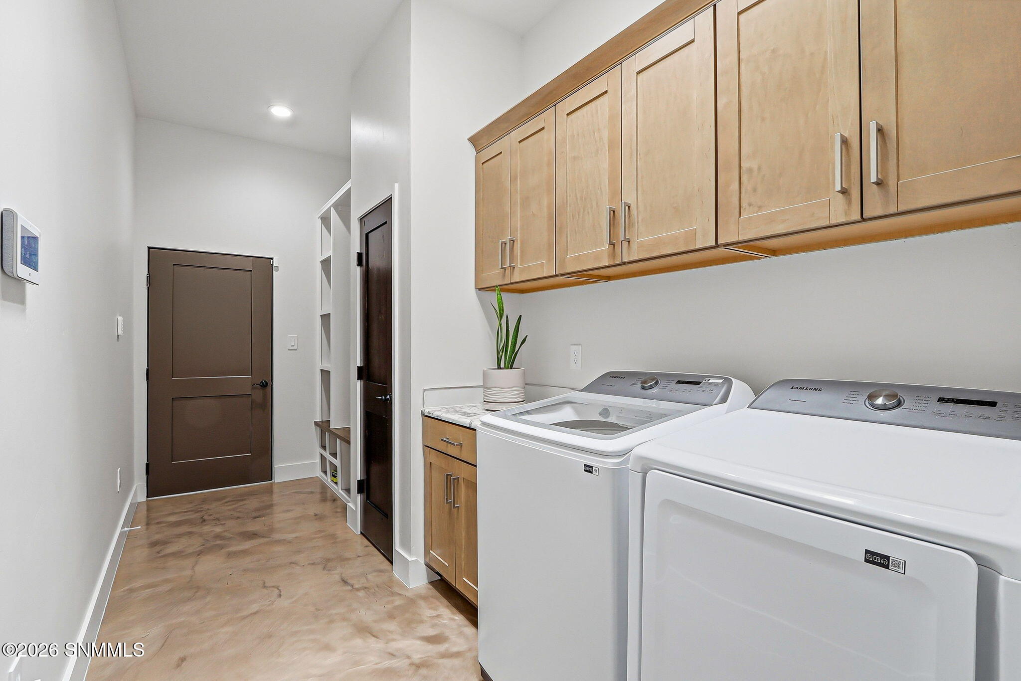 1832 Santanova Arc Property Photo 38