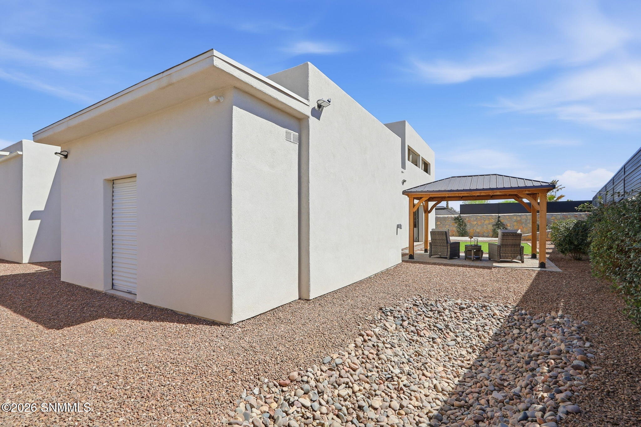1832 Santanova Arc Property Photo 70