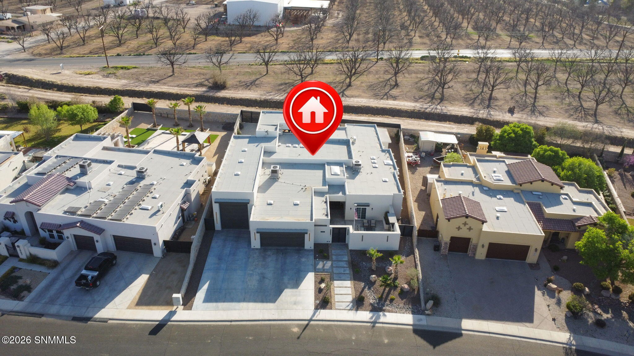 1832 Santanova Arc Property Photo 84