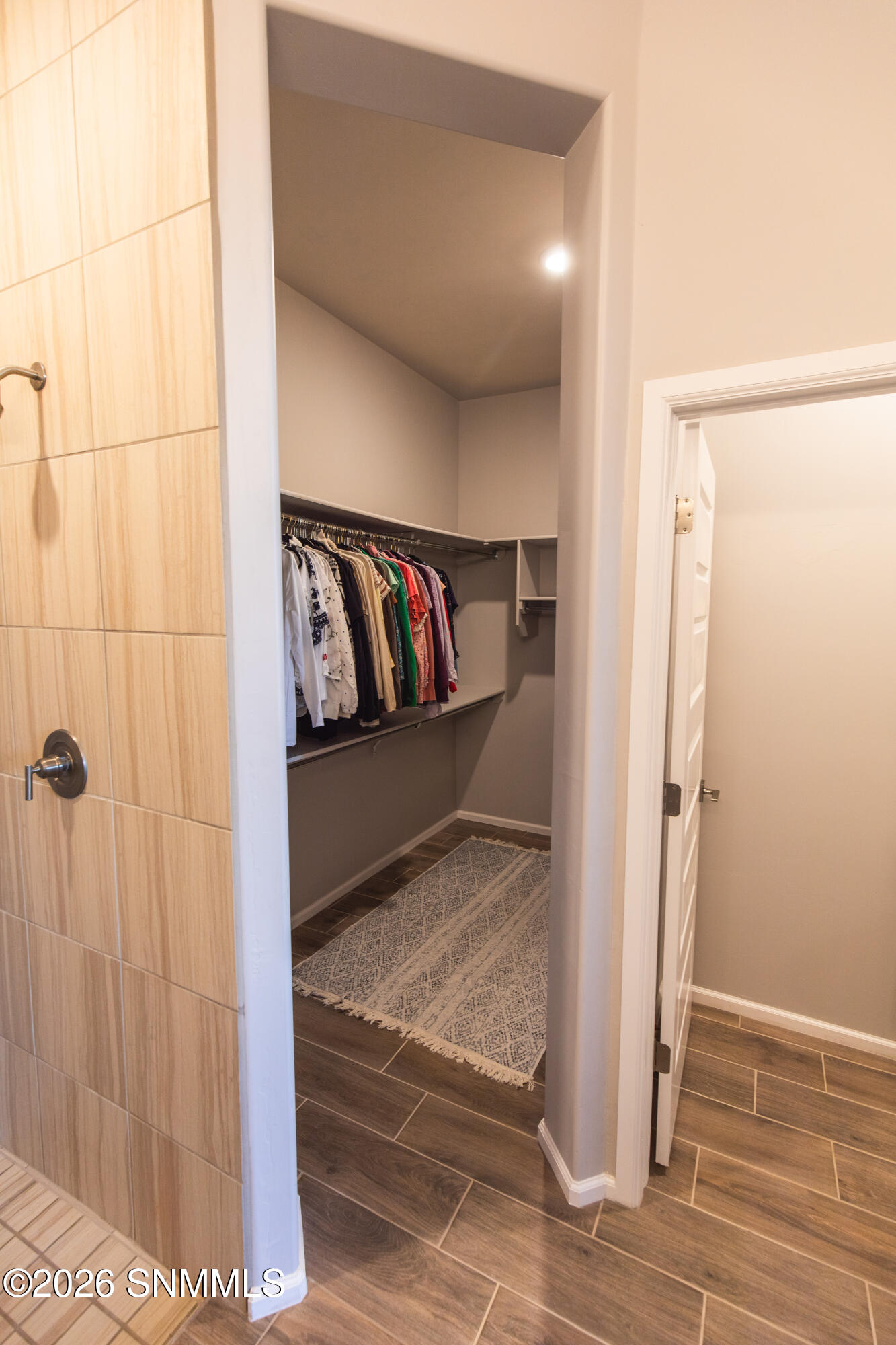 1421 Lenox Avenue Property Photo 7