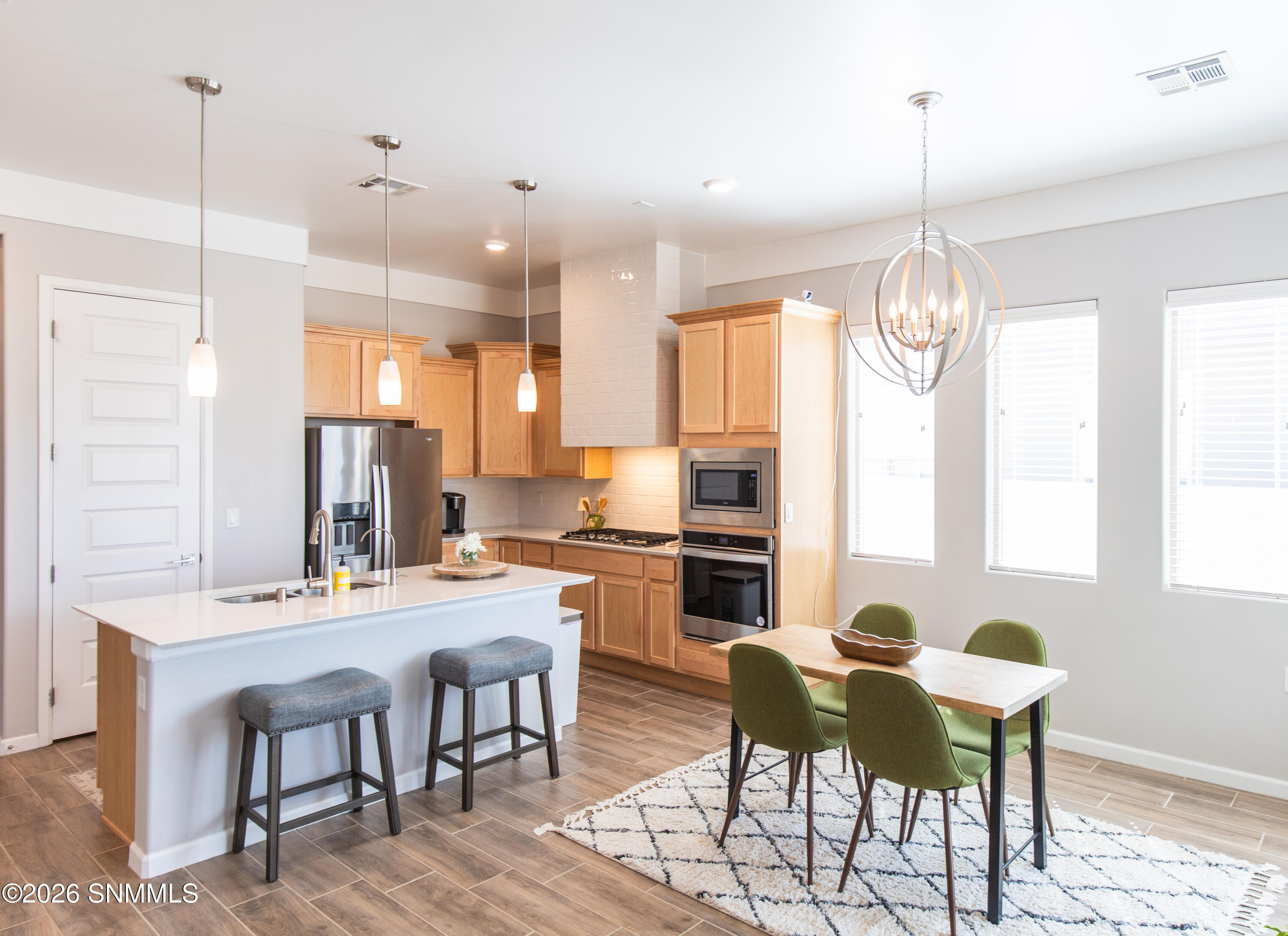 1421 Lenox Avenue Property Photo 18