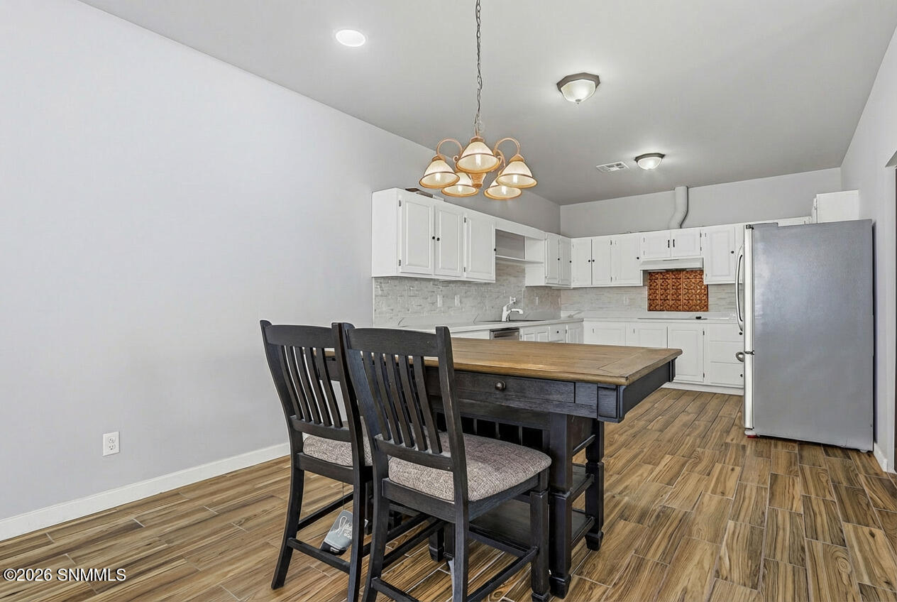 2601048 Property Photo 11