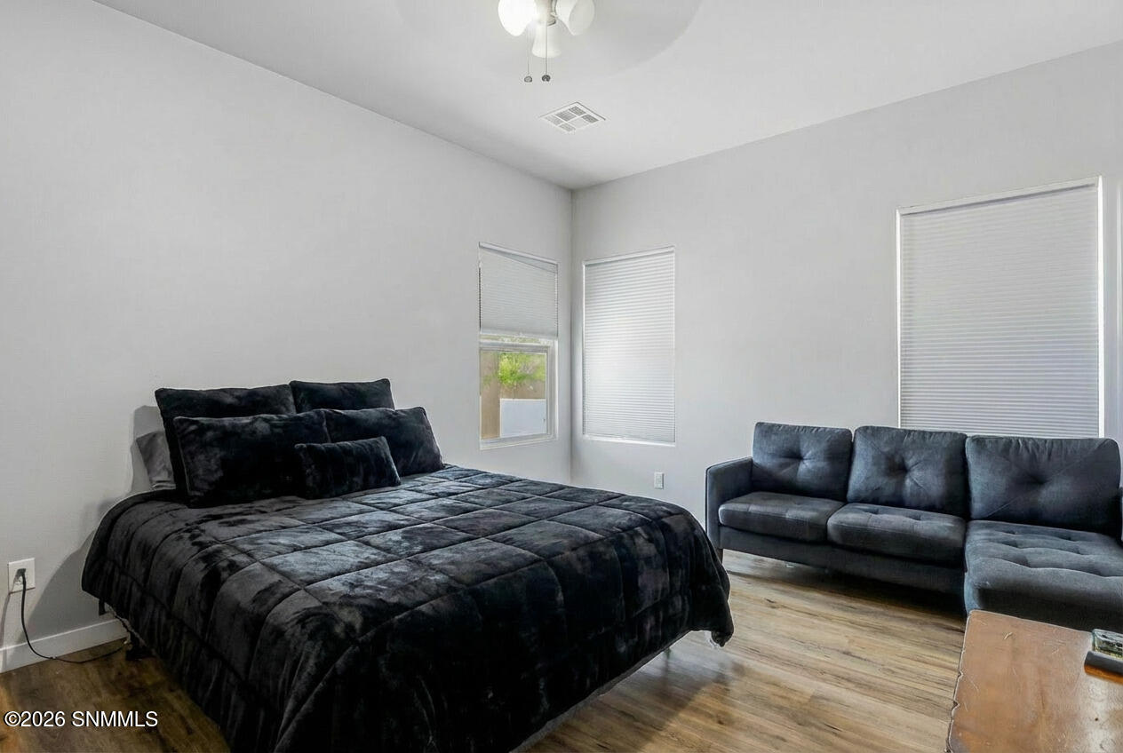 2601048 Property Photo 16