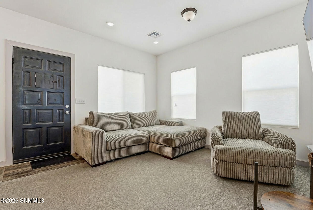 2601048 Property Photo 21