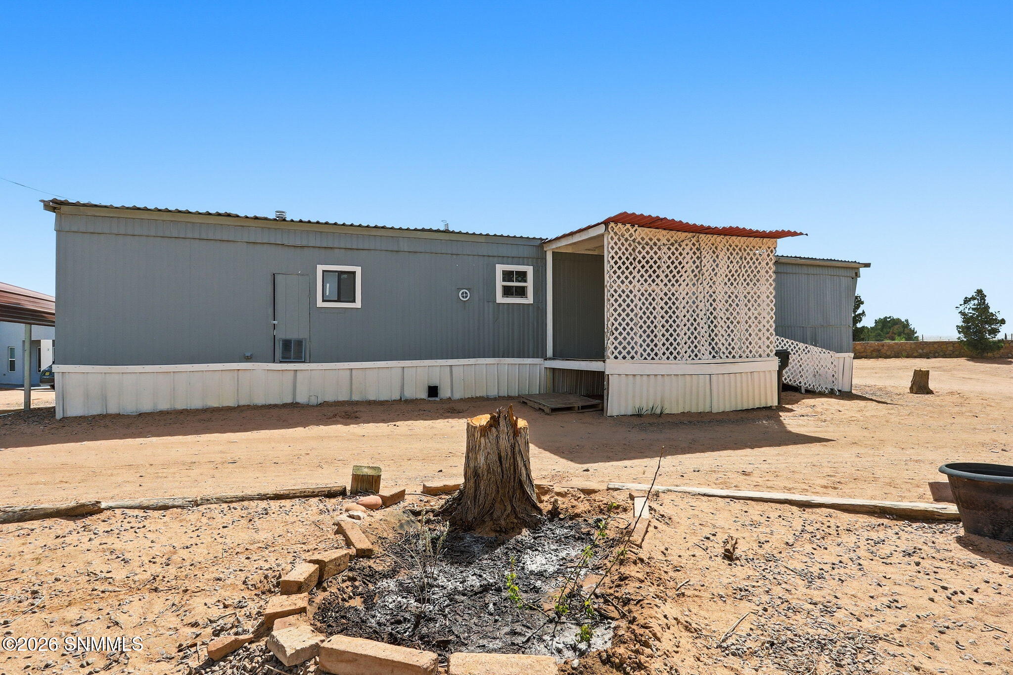 2601048 Property Photo 41