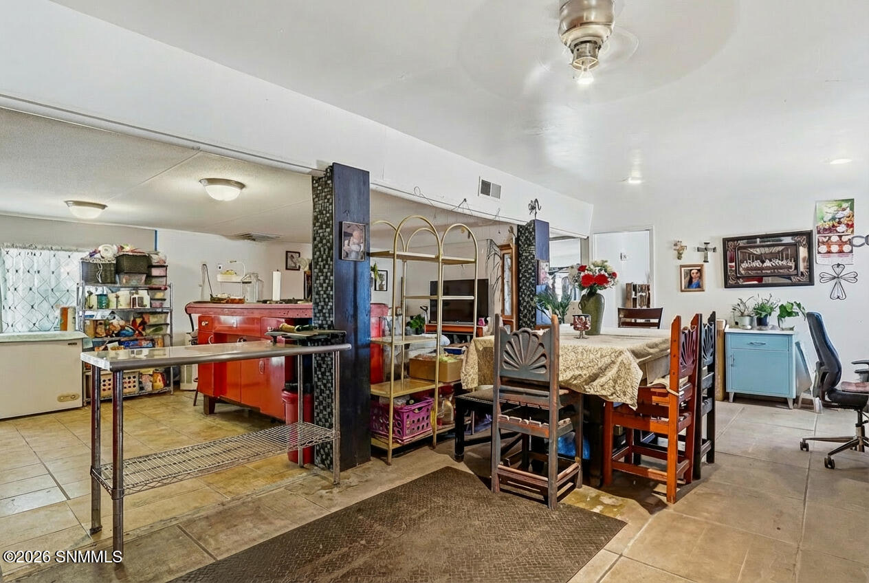 2601048 Property Photo 55