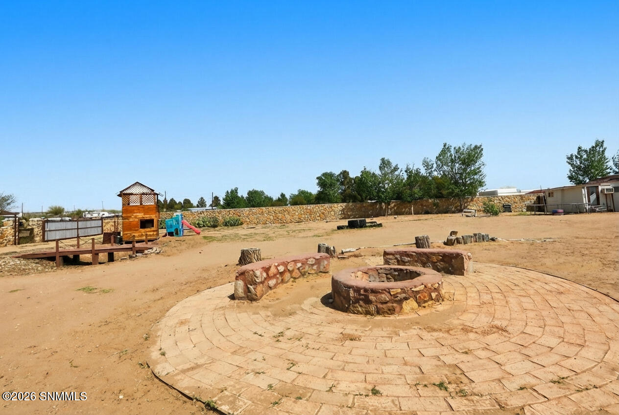 2601048 Property Photo 71
