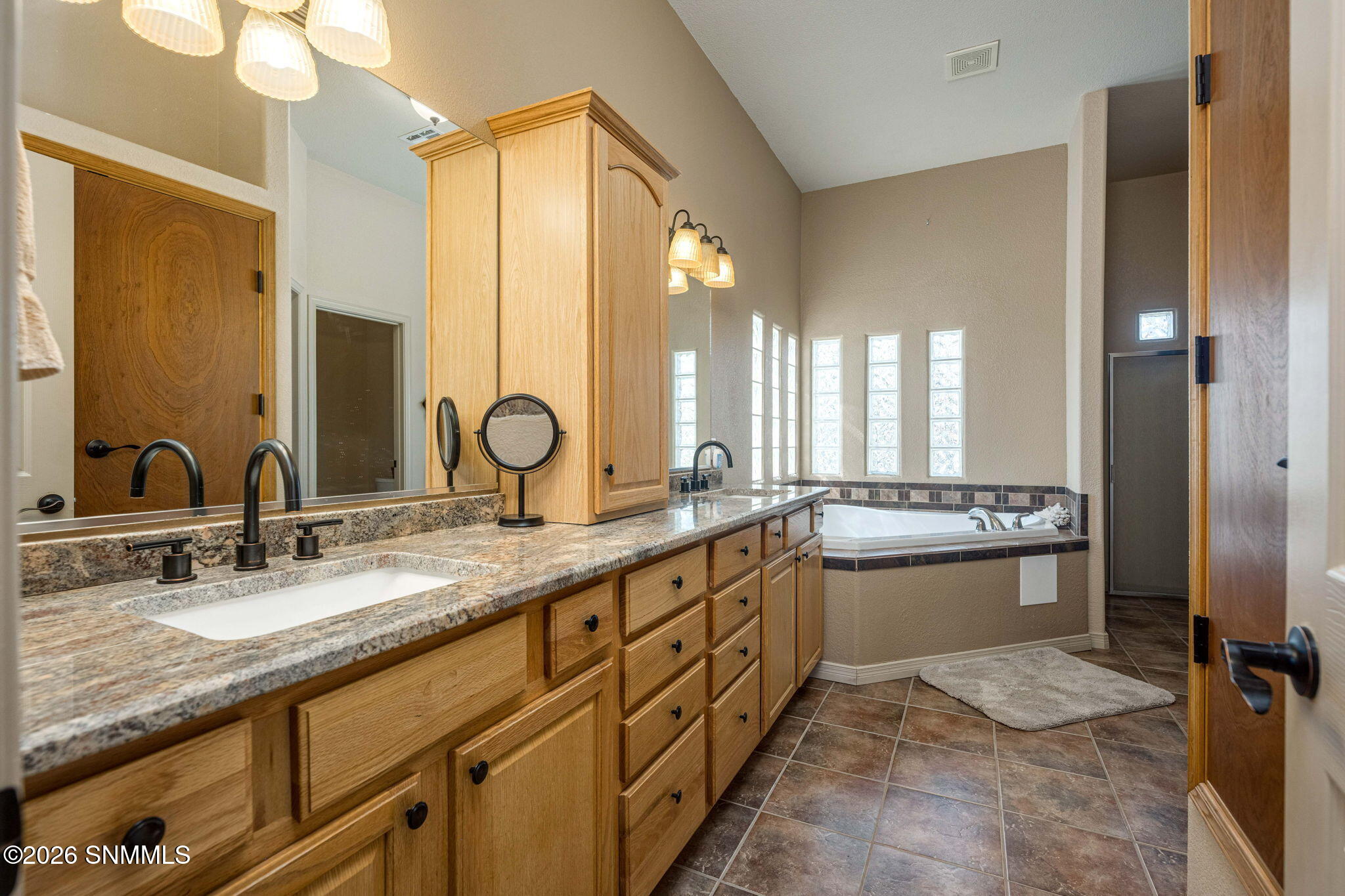 4009 Firethorn Court Property Photo 31