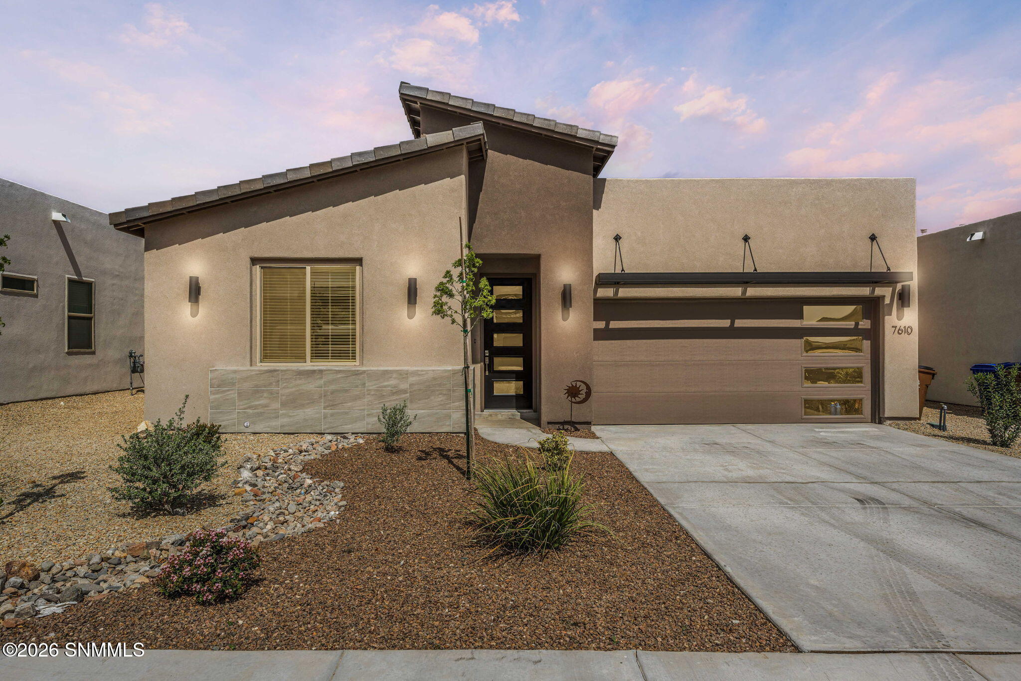 7610 Blue Star Loop Property Photo 2