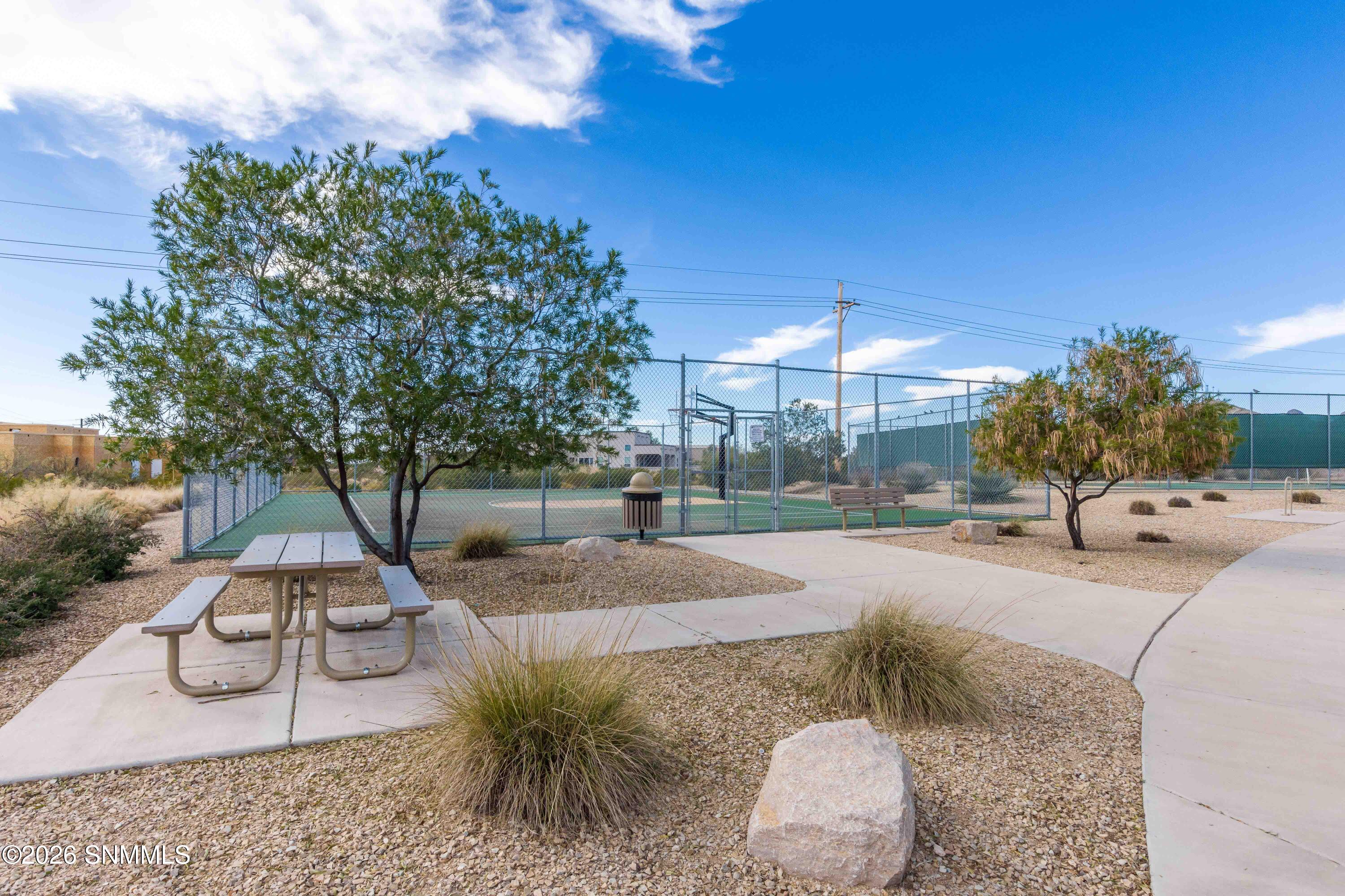 7610 Blue Star Loop Property Photo 48