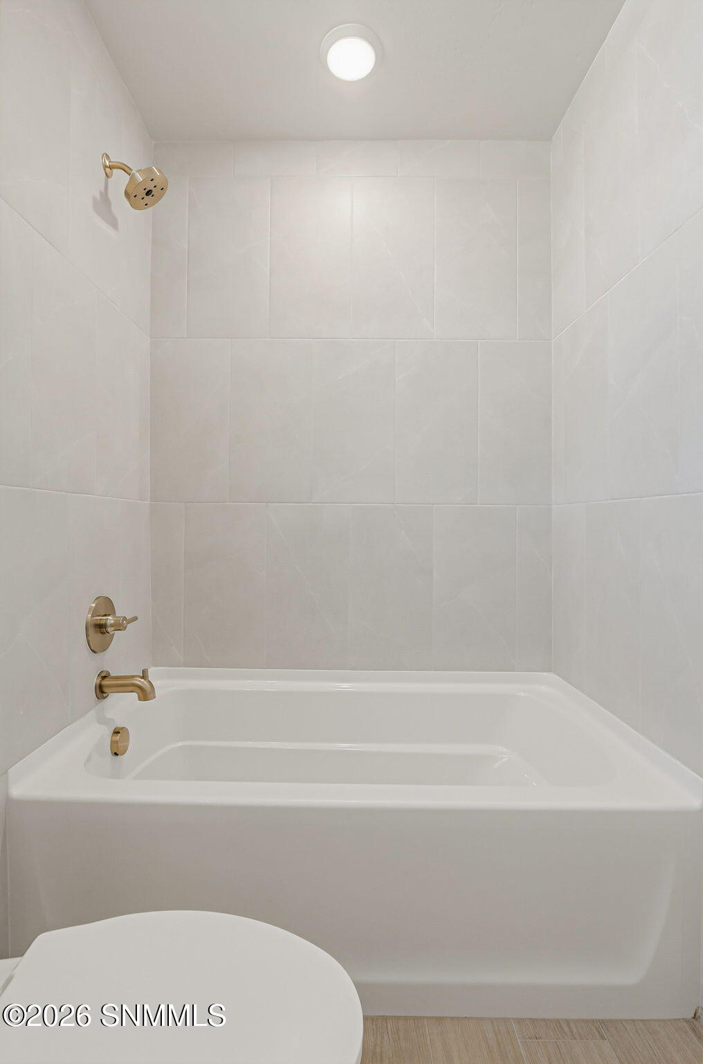 7385 Piedmont Avenue Property Photo 8