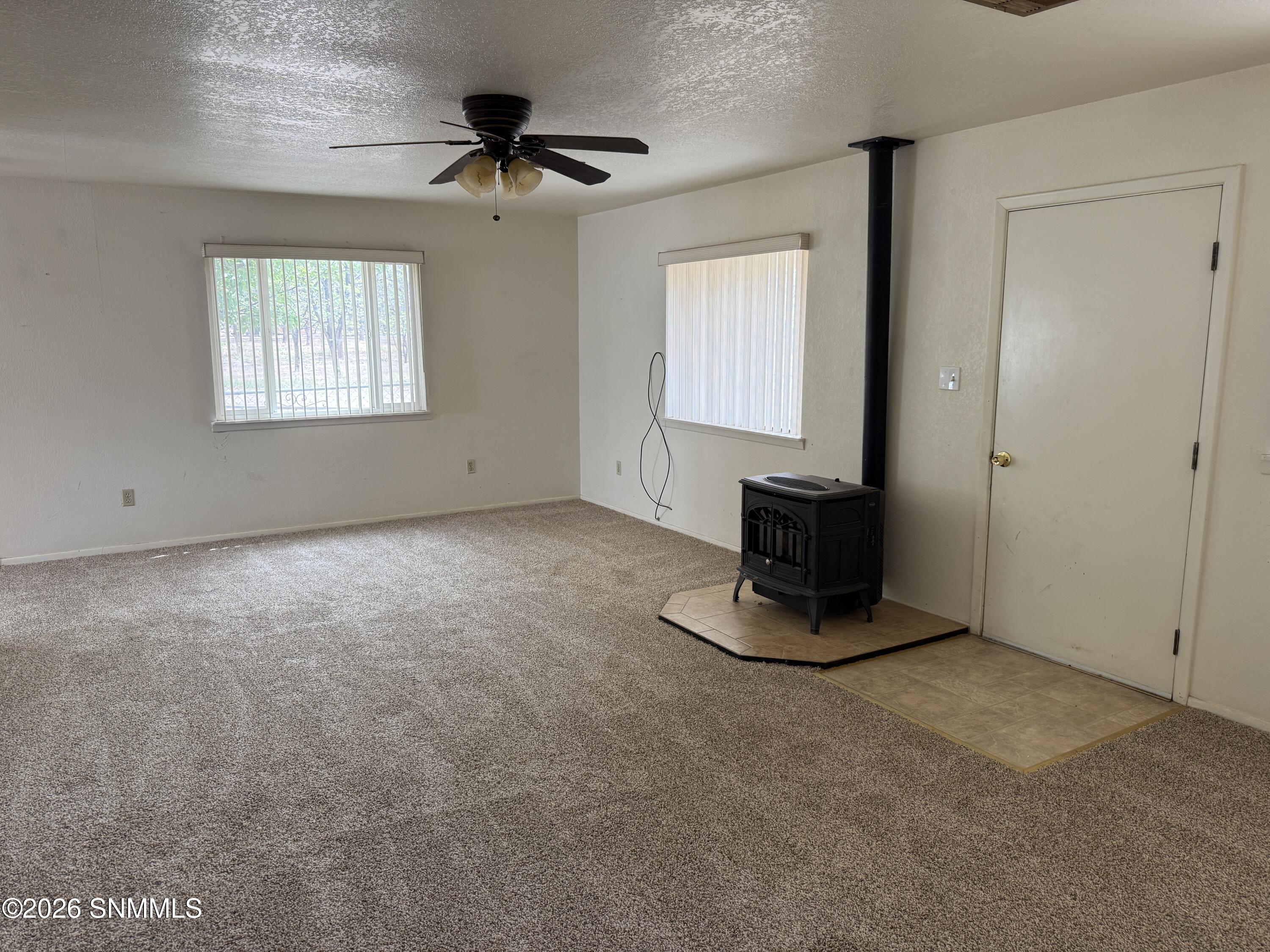 215 Polvadera Avenue Property Photo 6