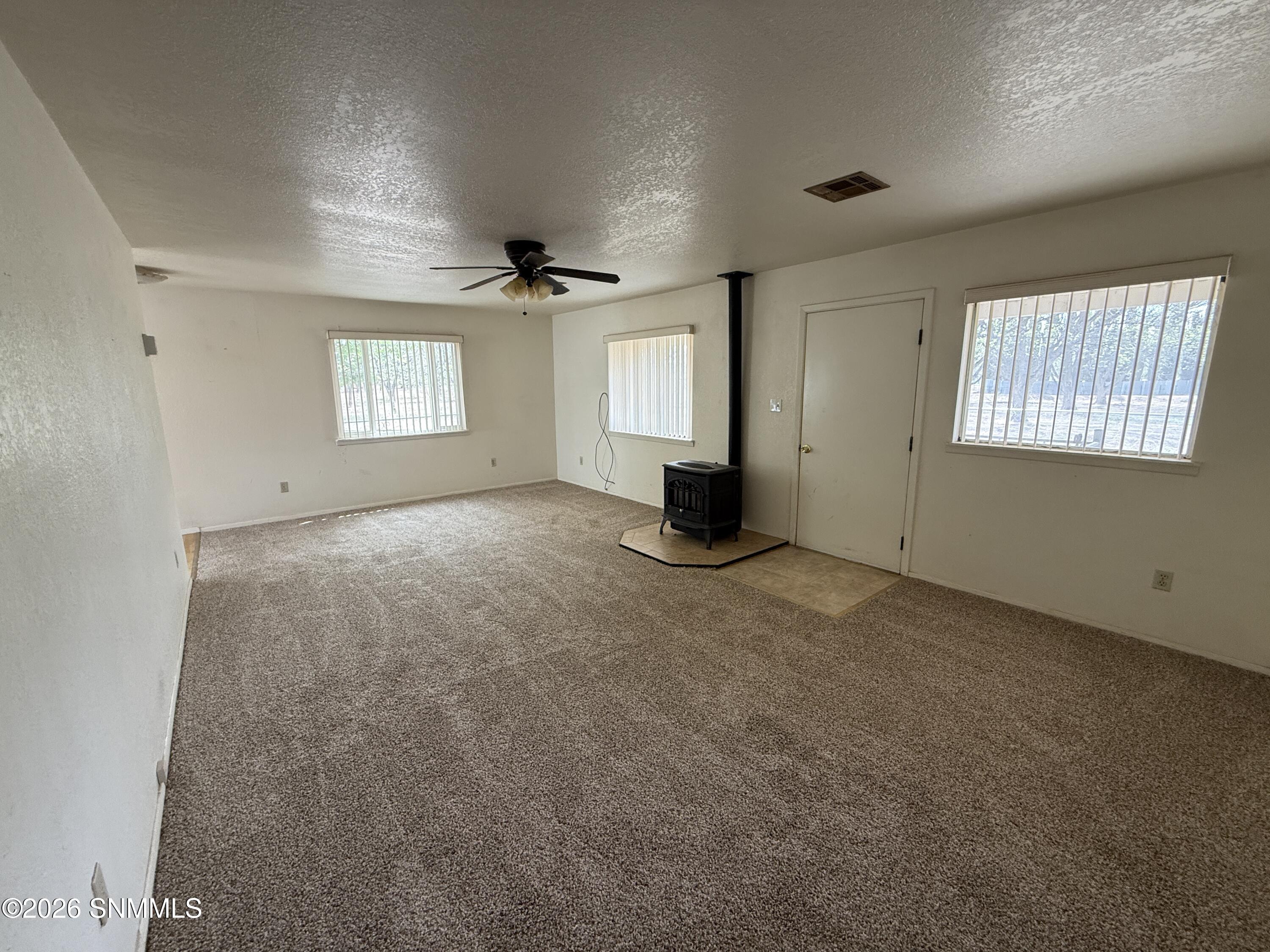 215 Polvadera Avenue Property Photo 8