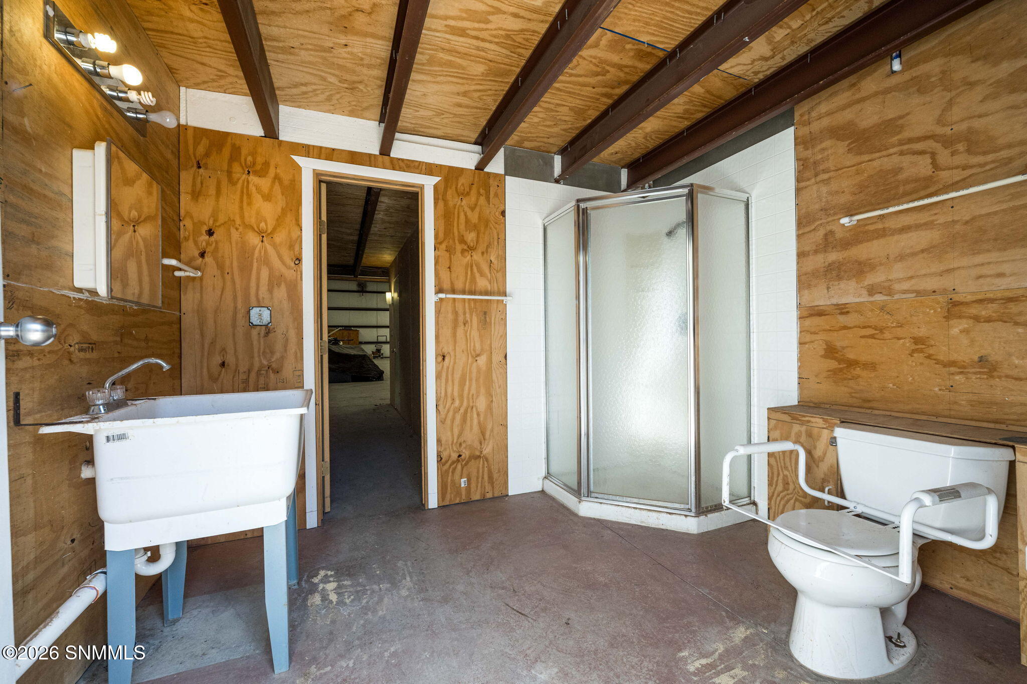 215 Polvadera Avenue Property Photo 45