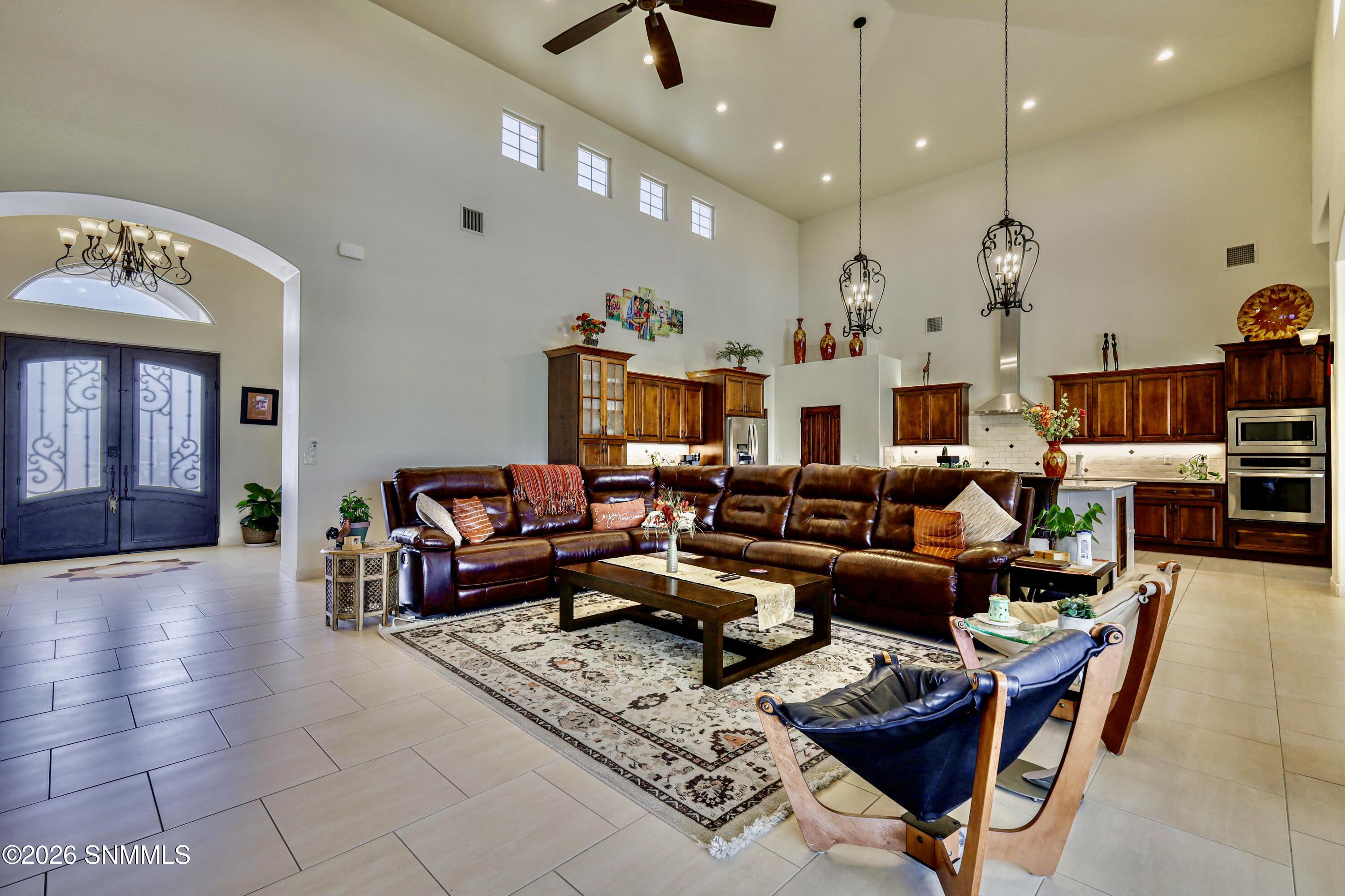 5545 Via Segura Property Photo 13