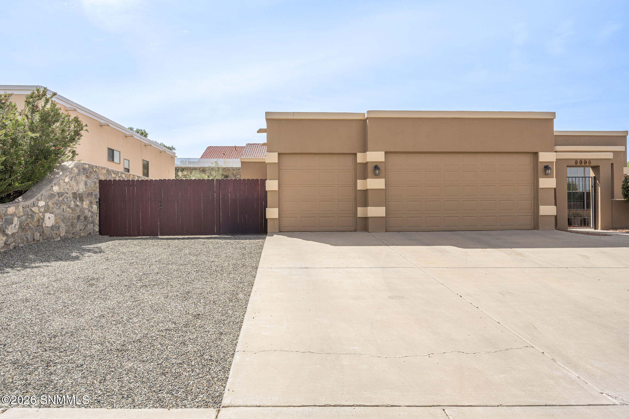 2236 Calais Avenue Property Photo 7