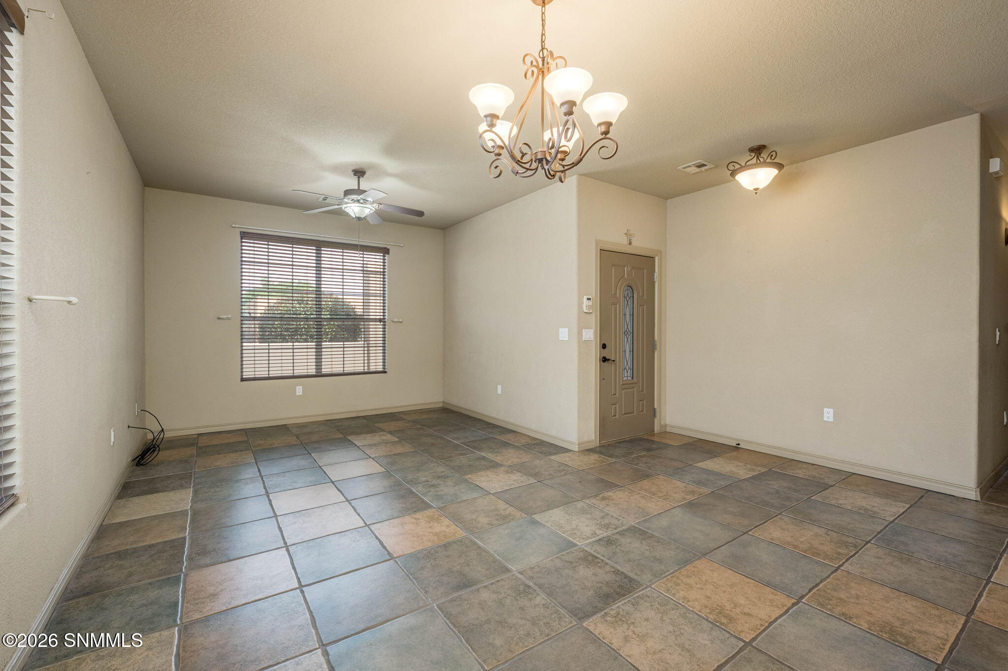 2236 Calais Avenue Property Photo 15