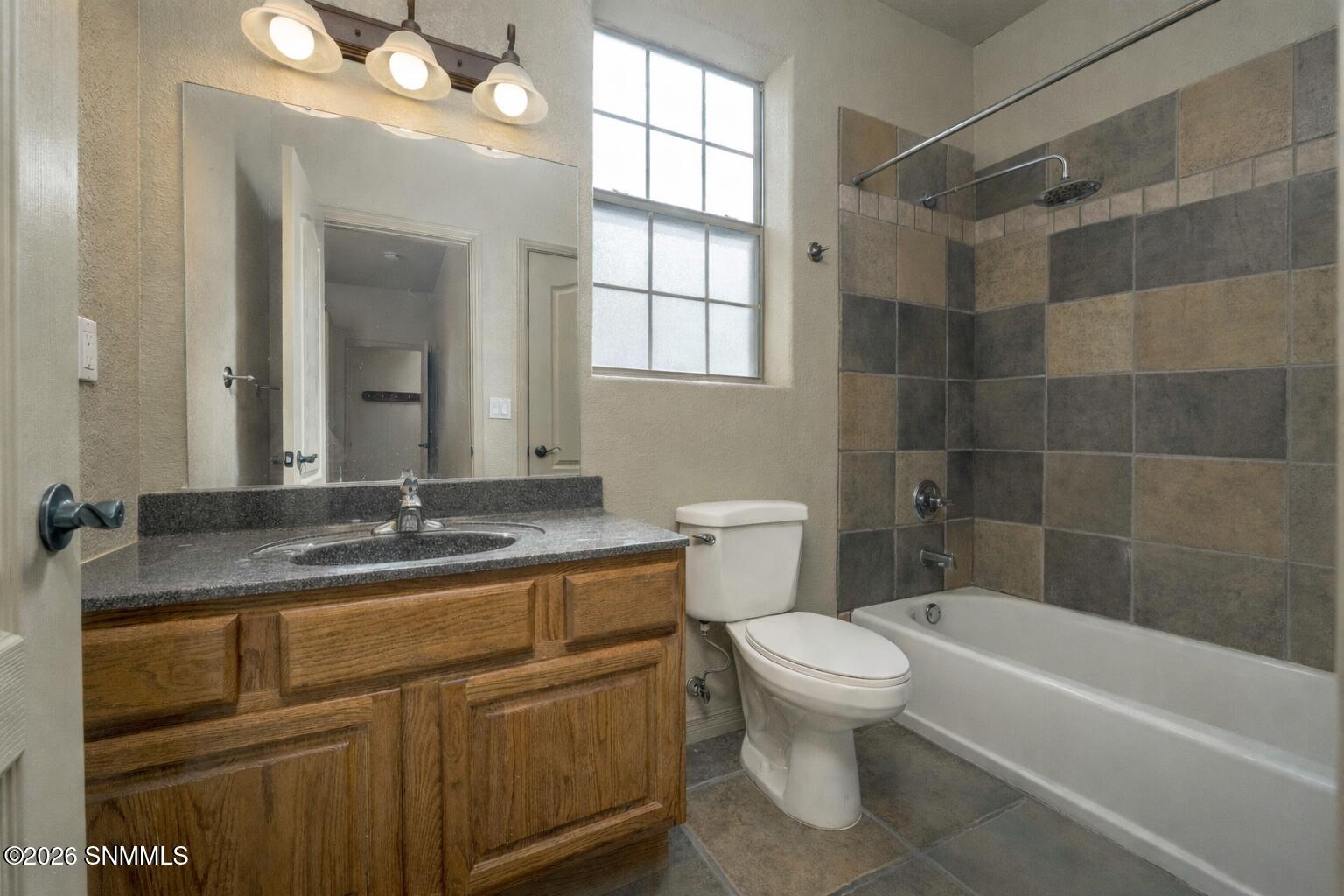 2236 Calais Avenue Property Photo 31