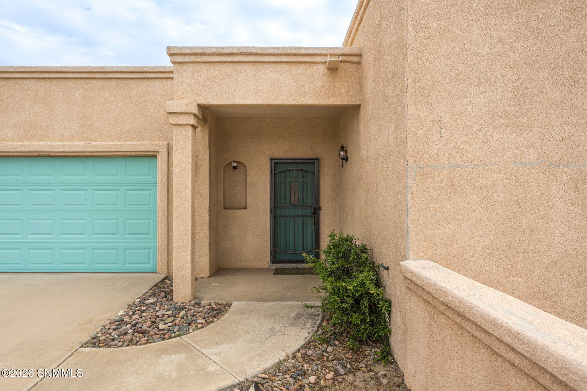 2550 Millennium Street Property Photo 4