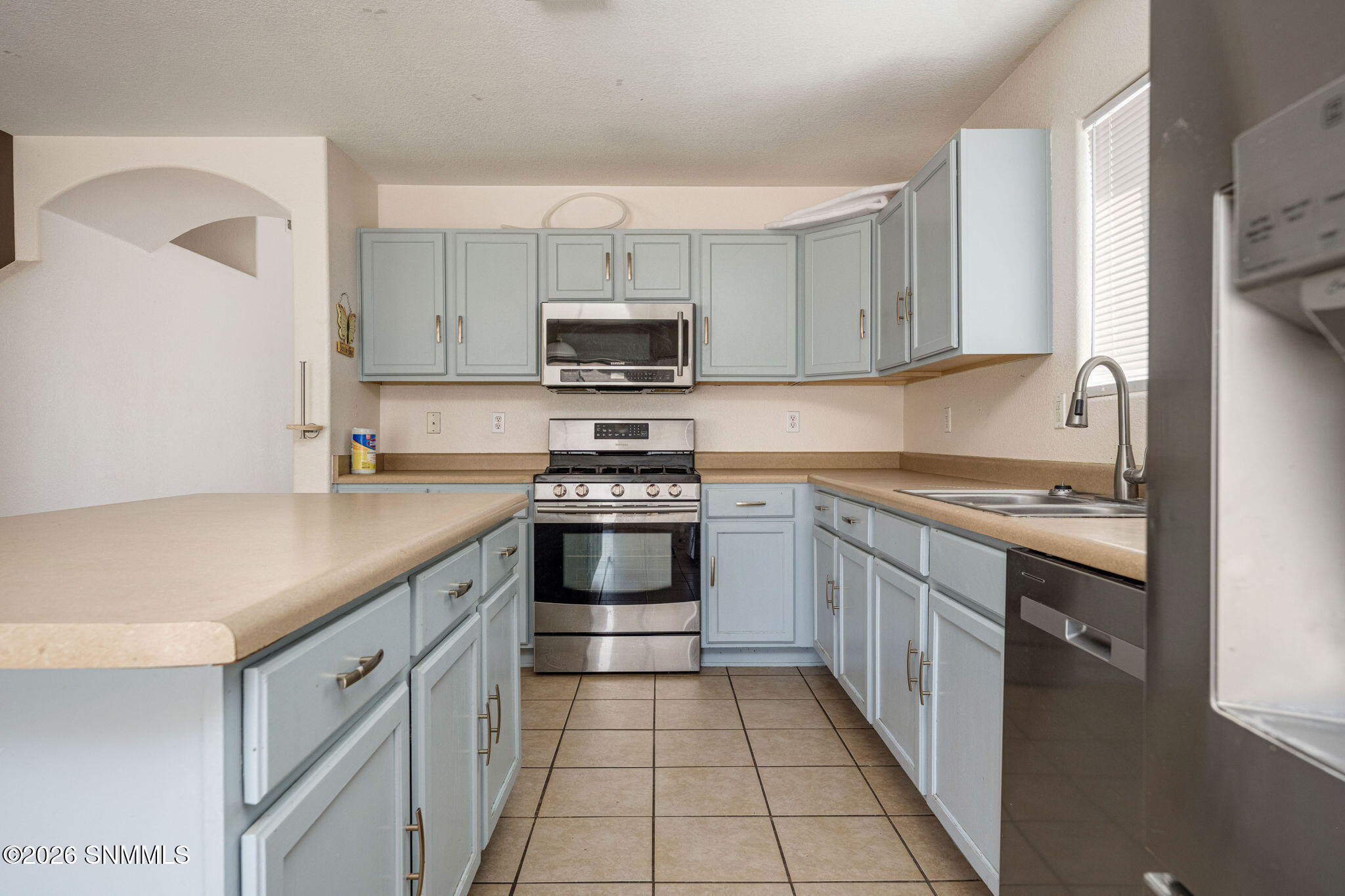 6118 Blue Mountain Drive Property Photo 10