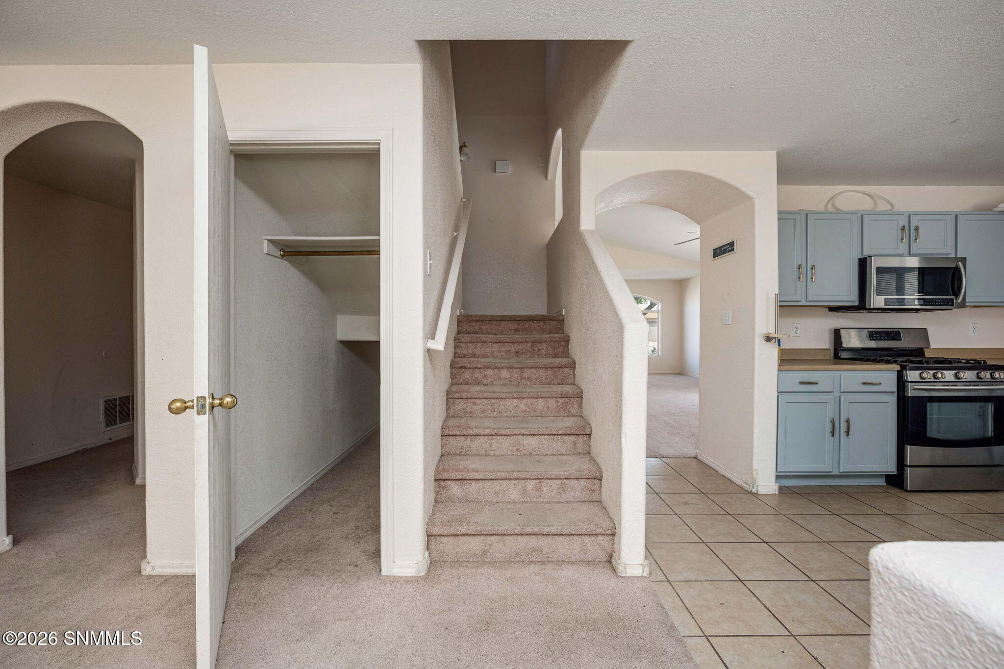 6118 Blue Mountain Drive Property Photo 18