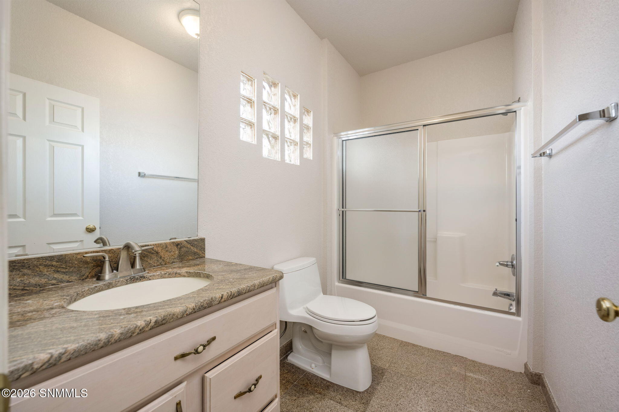 2122 Desert Greens Drive Property Photo 29